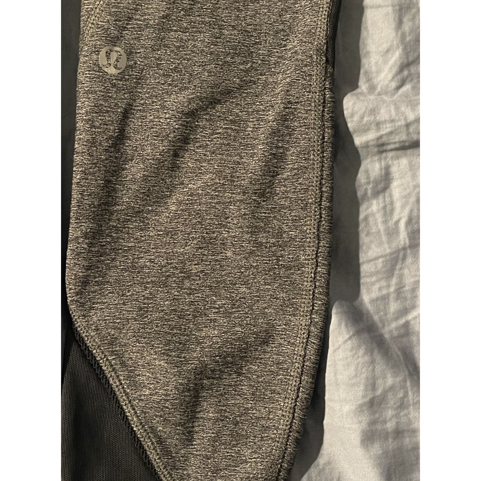 Lululemon Lululemon Athletica Leggings Women Size 4 Heather Gray Pink Compression 25 in Inseam 25.5 in Regular Color Gray Size 27" / US 4 / IT 40 - 5 Thumbnail