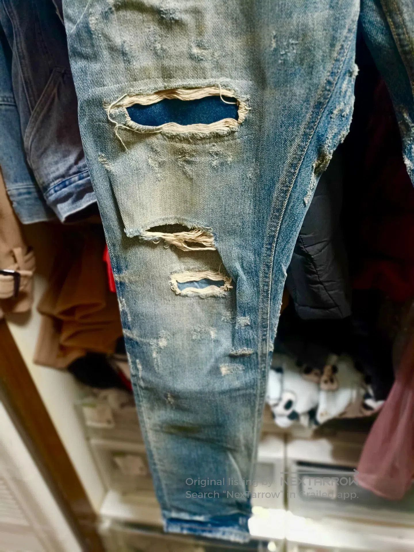 Dolce & Gabbana Dolce & Gabbana Crown Bee Embroidery Jeans. Size US 32 / EU 48 - 4 Thumbnail