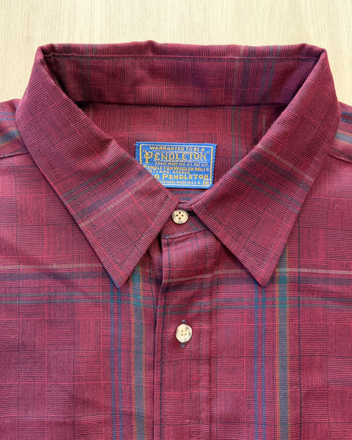 Pendleton Vintage Sir Pendleton Red Plaid 100% Wool Shirt USA Sz XL Size US XL / EU 56 / 4 - 3 Thumbnail