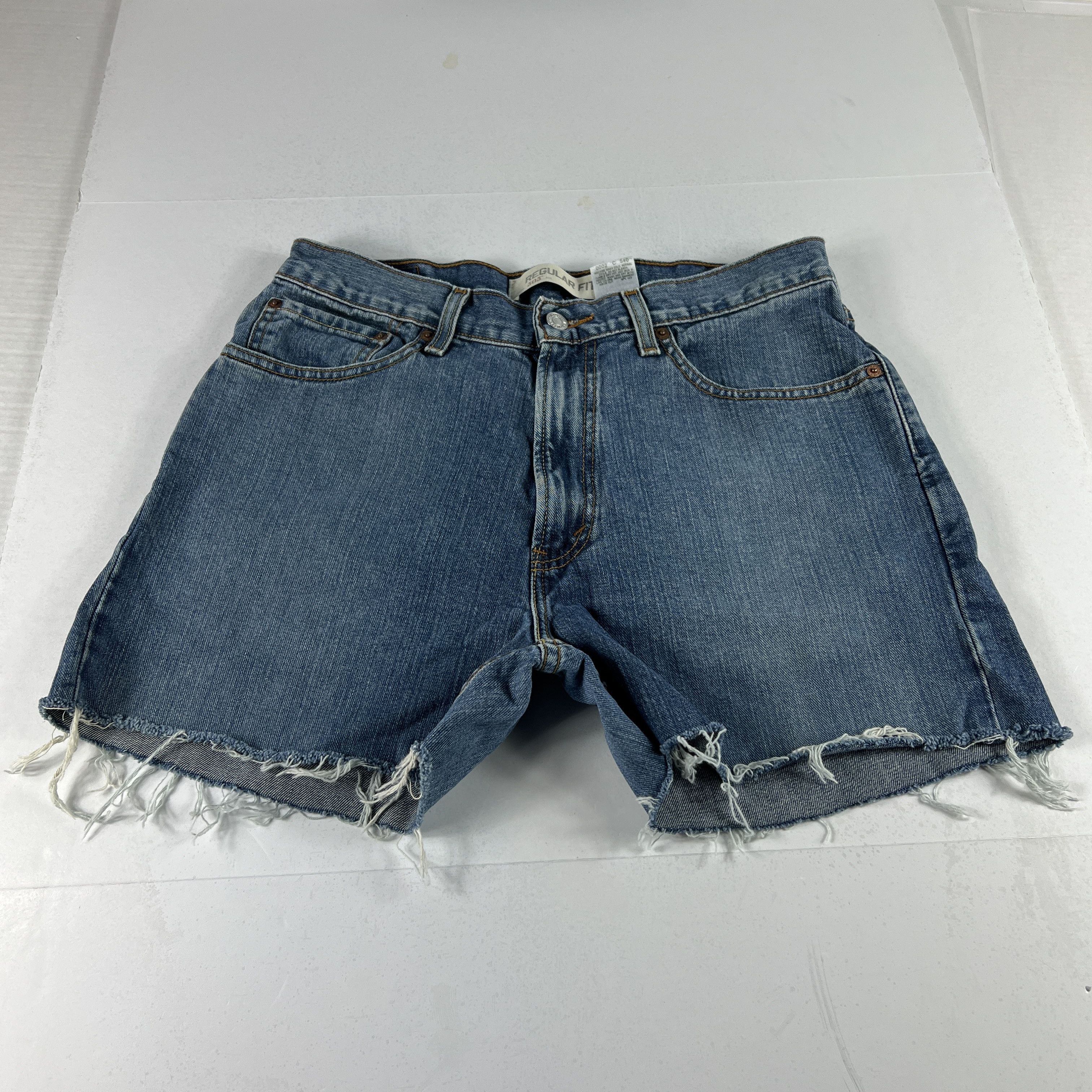 Levi's × Vintage Y2K Levi's Jean Shorts 505 Cut Off Faded Cotton Denim Jorts Size US 33 - 1 Thumbnail