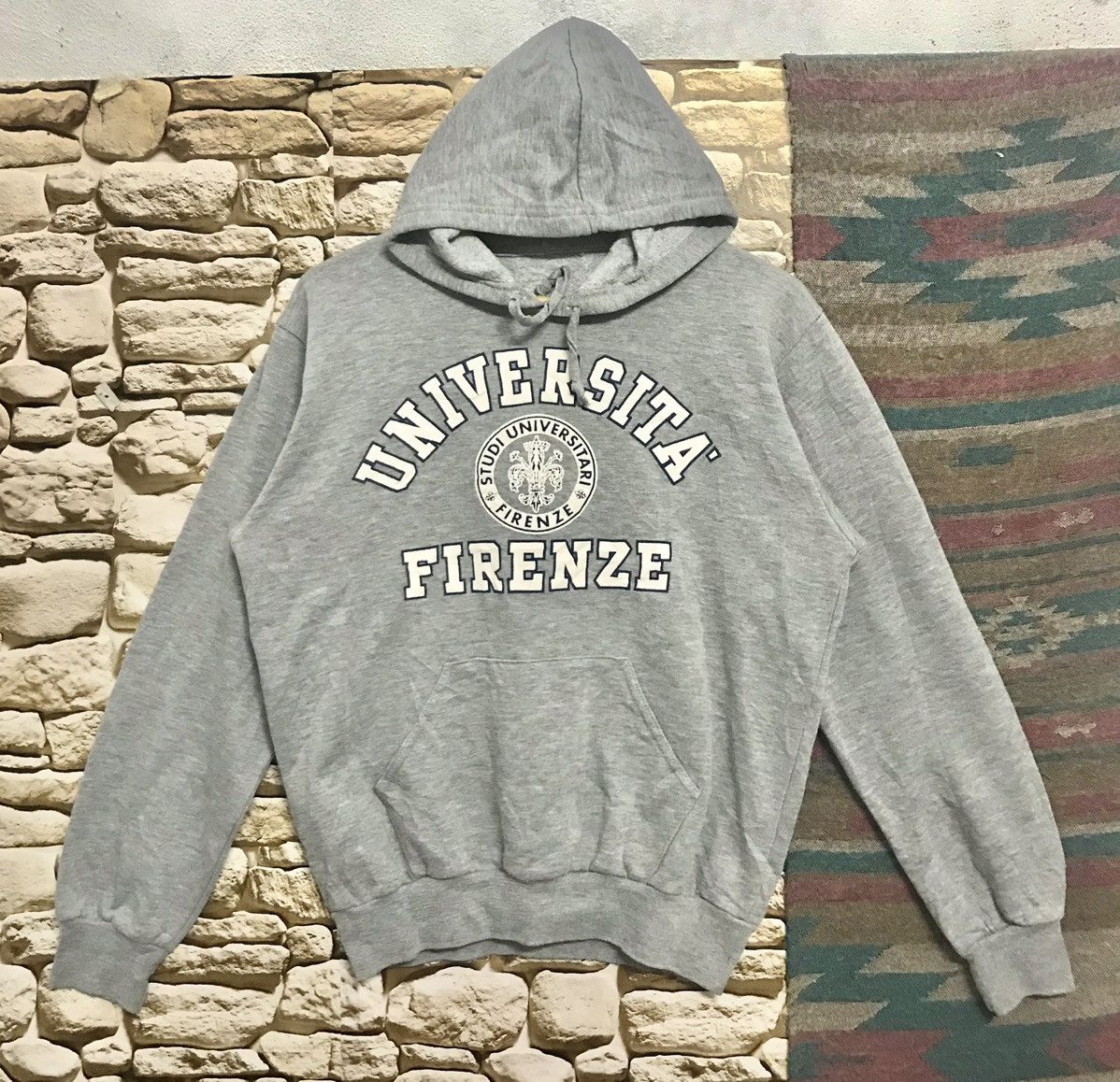 Vintage Vintage Universita’ Firenze Hodie Size US M / EU 48-50 / 2 - 1 Thumbnail
