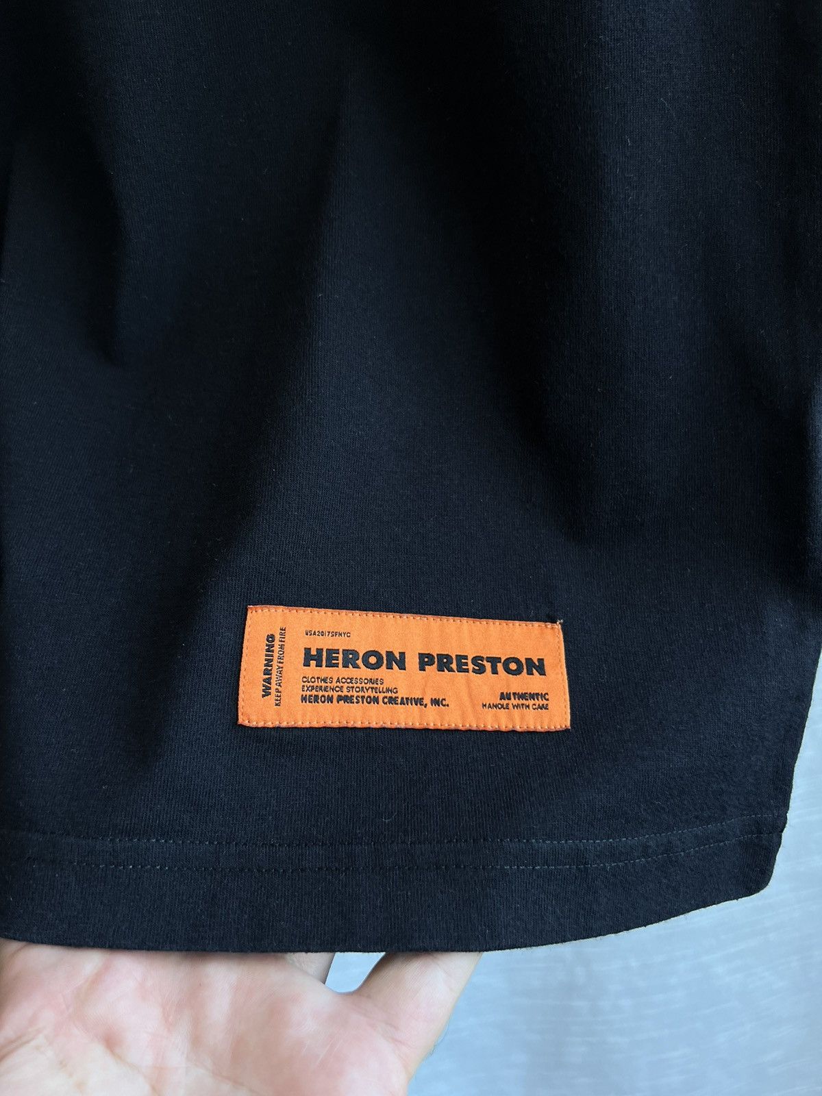 Heron Preston Heron Preston MENS SHORT SLEEVE T-SHIRT Cotton Black Size L Size US L / EU 52-54 / 3 - 7 Thumbnail