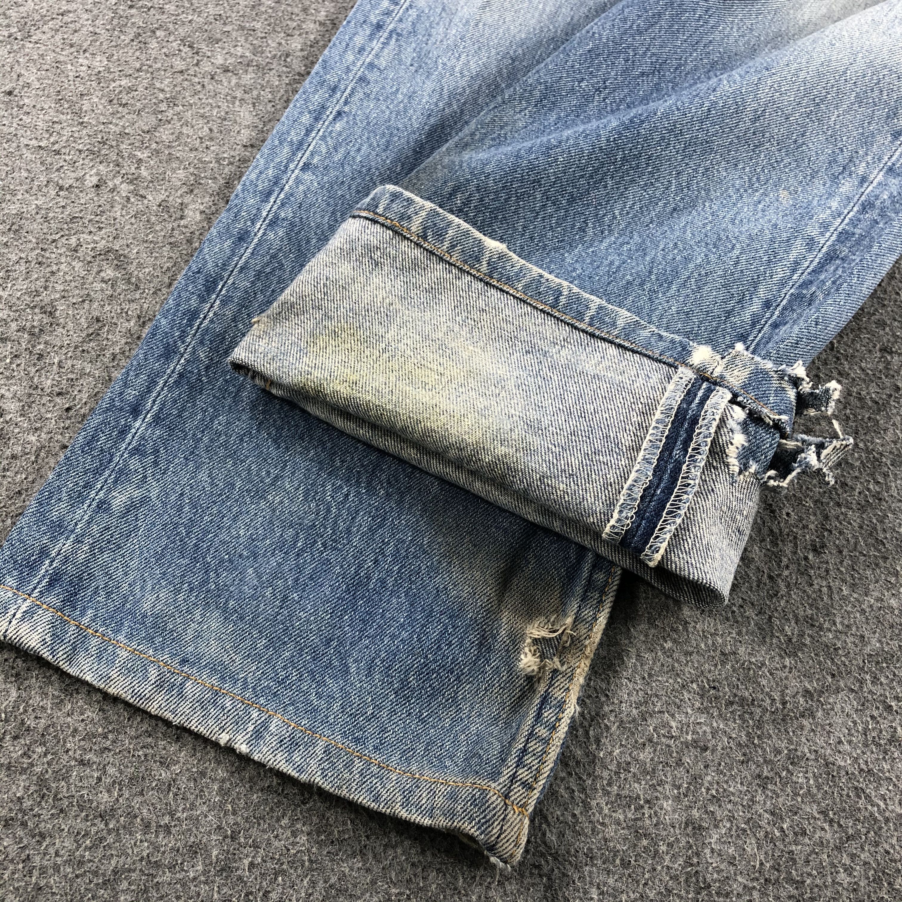 Levi's Vintage 90s Light Wash Levis 501 Jeans-J1475 Size US 32 / EU 48 - 7 Thumbnail