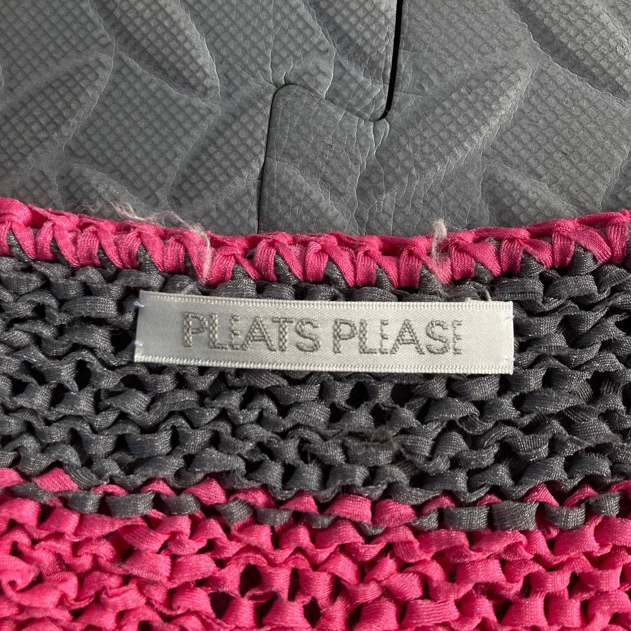 Pleats Please Issey Miyake Pleats Please - Vintage Knitted Striped Dress Size M / US 6-8 / IT 42-44 - 11 Thumbnail