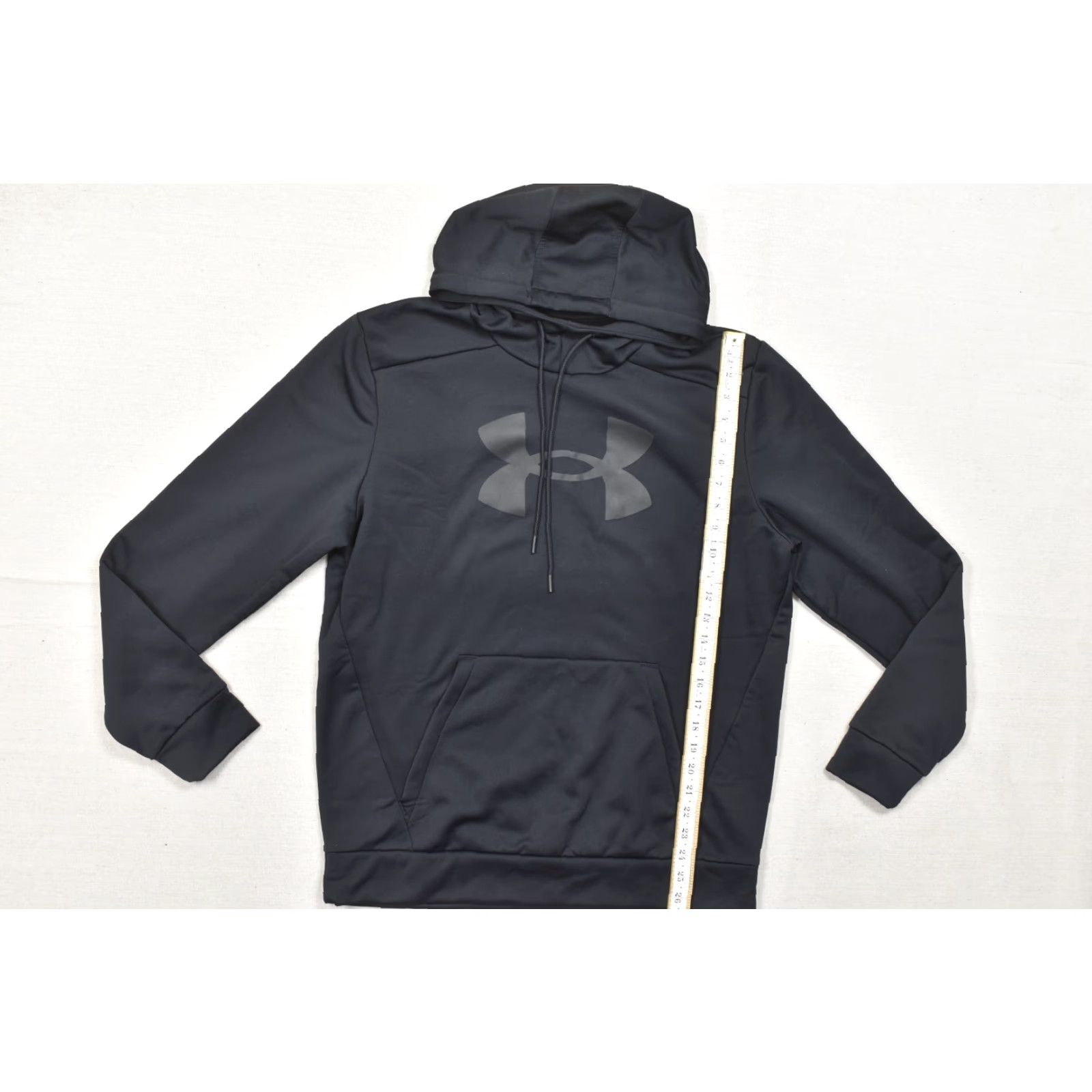 Under Armour Under Armour Men’s Size Medium Black Fleece Pullover Hoodie Logo Pullover Sweatshirt Winter Fall Spring Regular Fit Size US M / EU 48-50 / 2 - 4 Thumbnail
