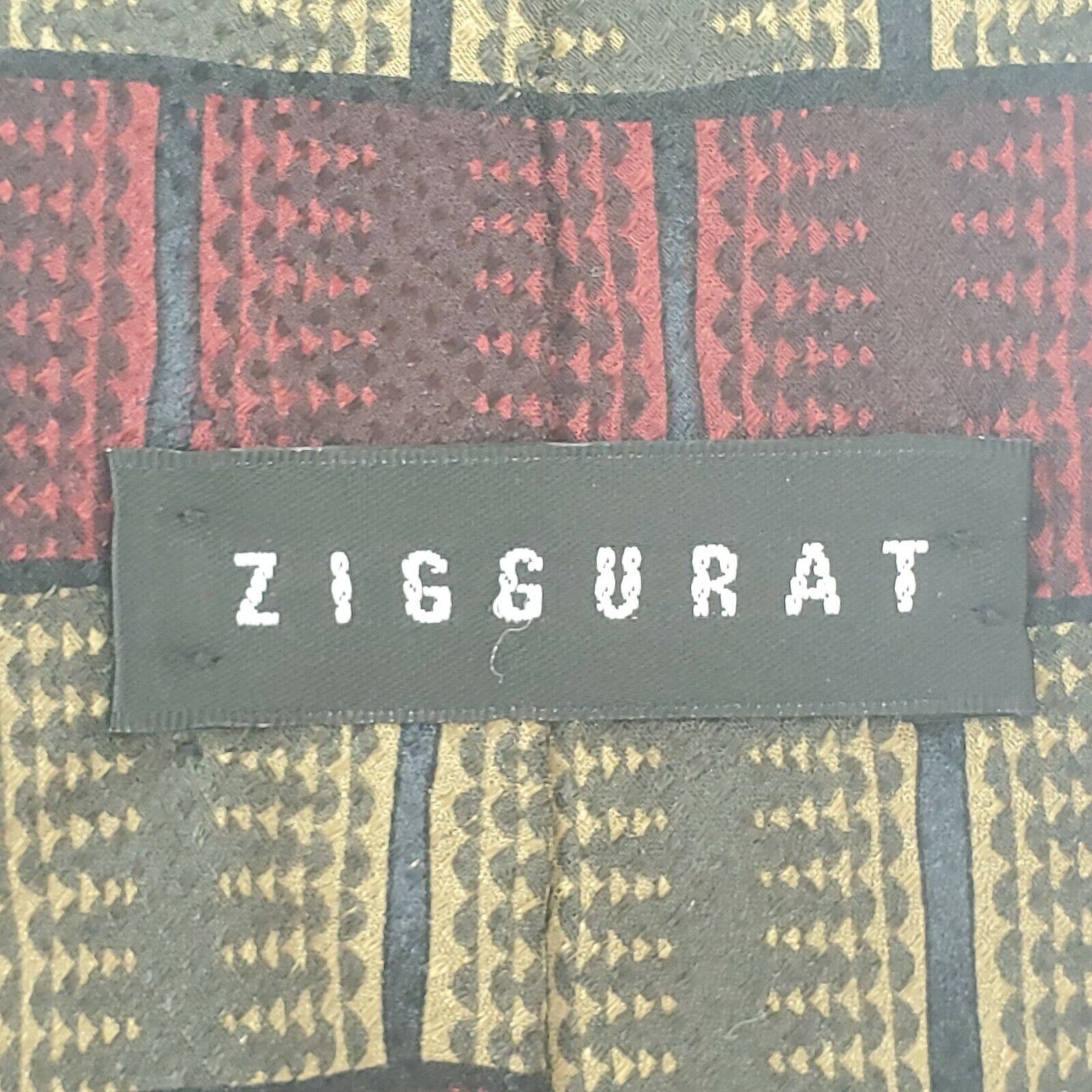 Vintage Ziggurat by Mulberry Neckwear Silk Red Tie Classic Size ONE SIZE - 3 Thumbnail