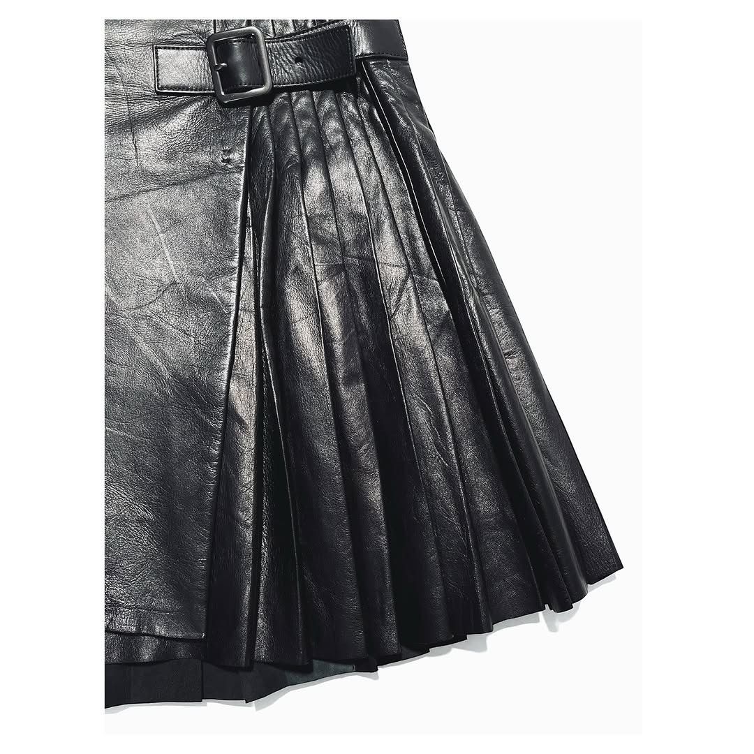 Prada Rare PRADA Lampskin Skirt Size 30" / US 8 / IT 44 - 2 Thumbnail