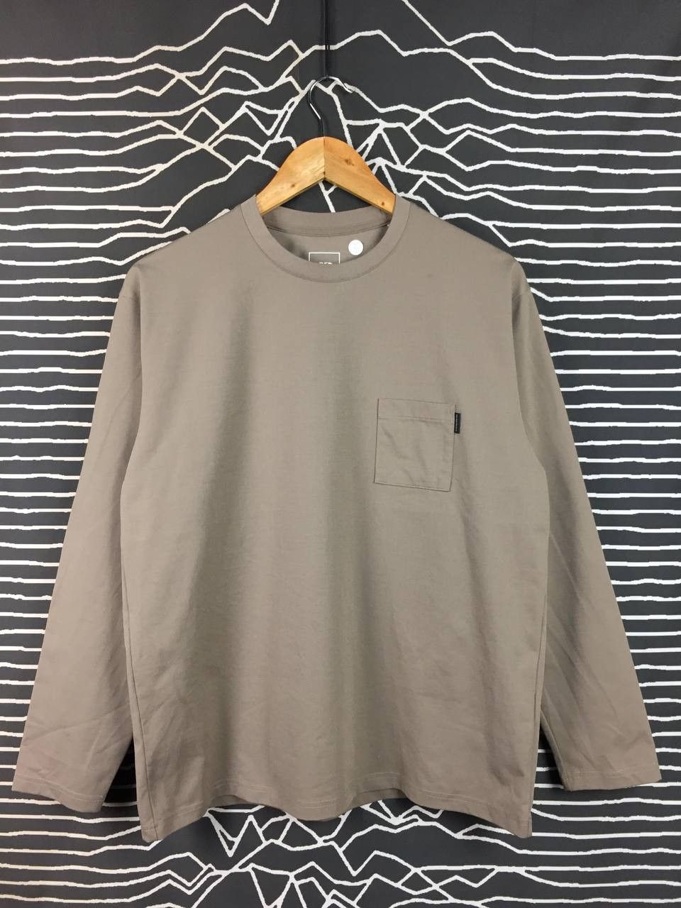 The North Face The North Face Quick-Dry Airy Pocket Long Sleeve Tee Size US M / EU 48-50 / 2 - 1 Thumbnail