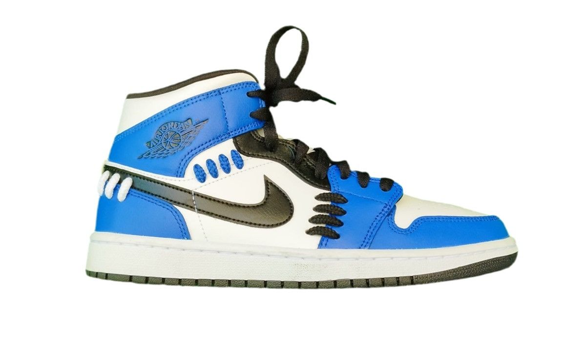 Jordan Brand Shoes Air Jordan 1 Mid Sisterhood Size US 8.5 / IT 38.5 - 5 Thumbnail