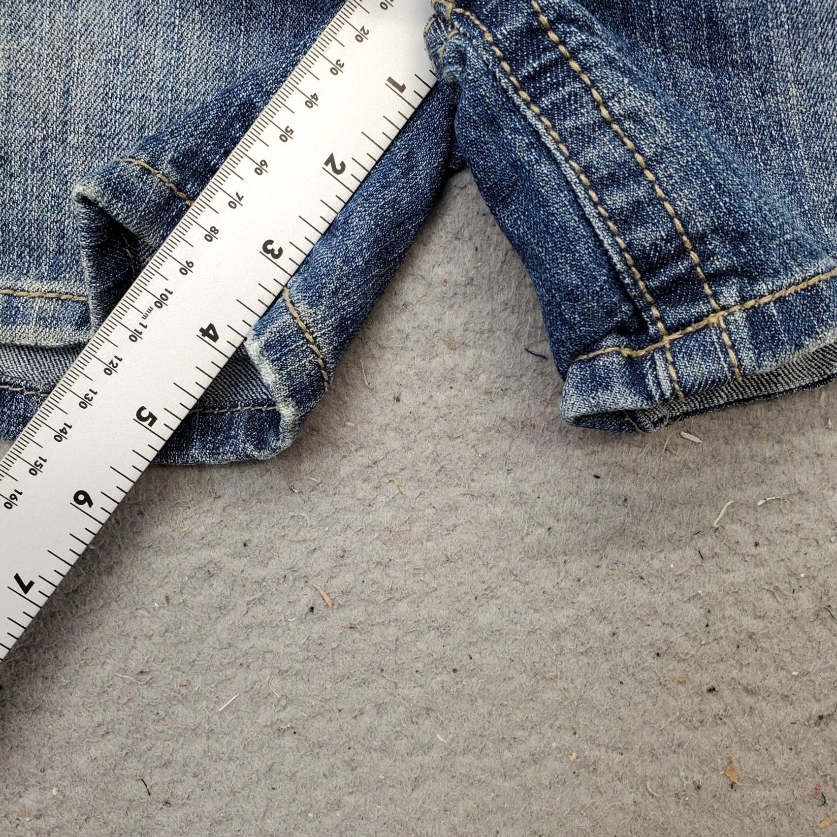 Vintage 1st Kiss Chino Shorts Womens 3 Blue Denim Distressed Regular Fit 5-Pocket Design. Size 26" / US 2 / IT 38 - 5 Thumbnail