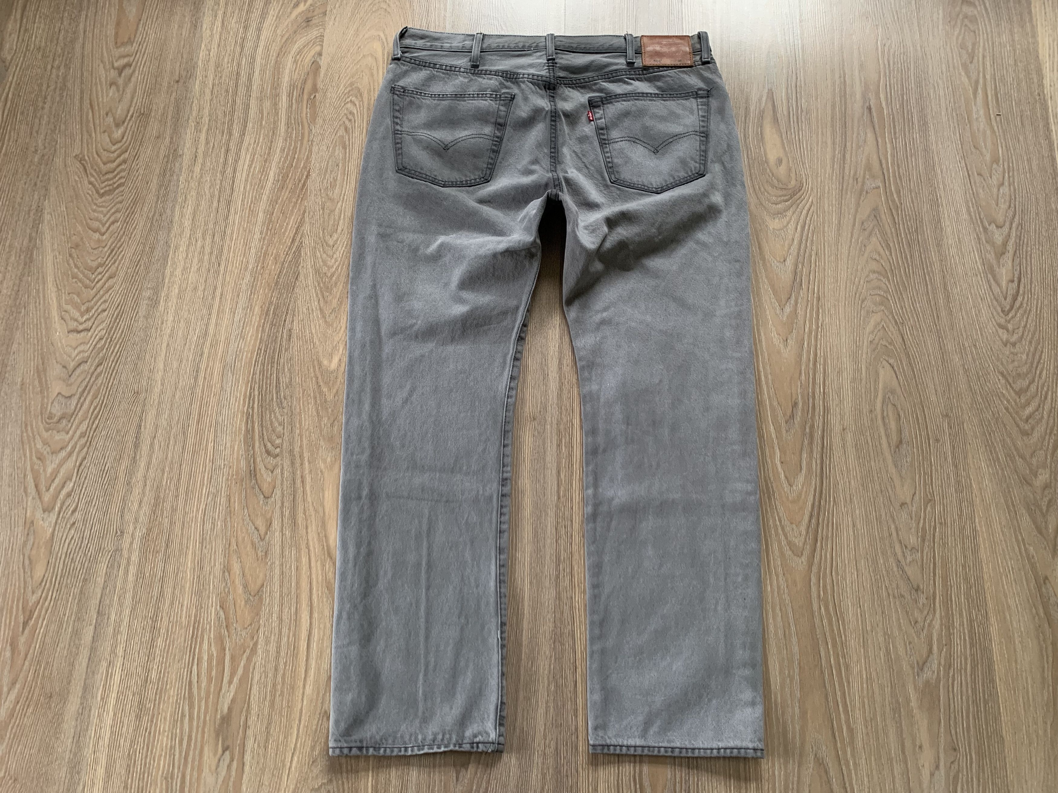 Levi's Levi's Premium 501 Gray Light Wax Button Fly Jeans Size US 38 / EU 54 - 12 Thumbnail