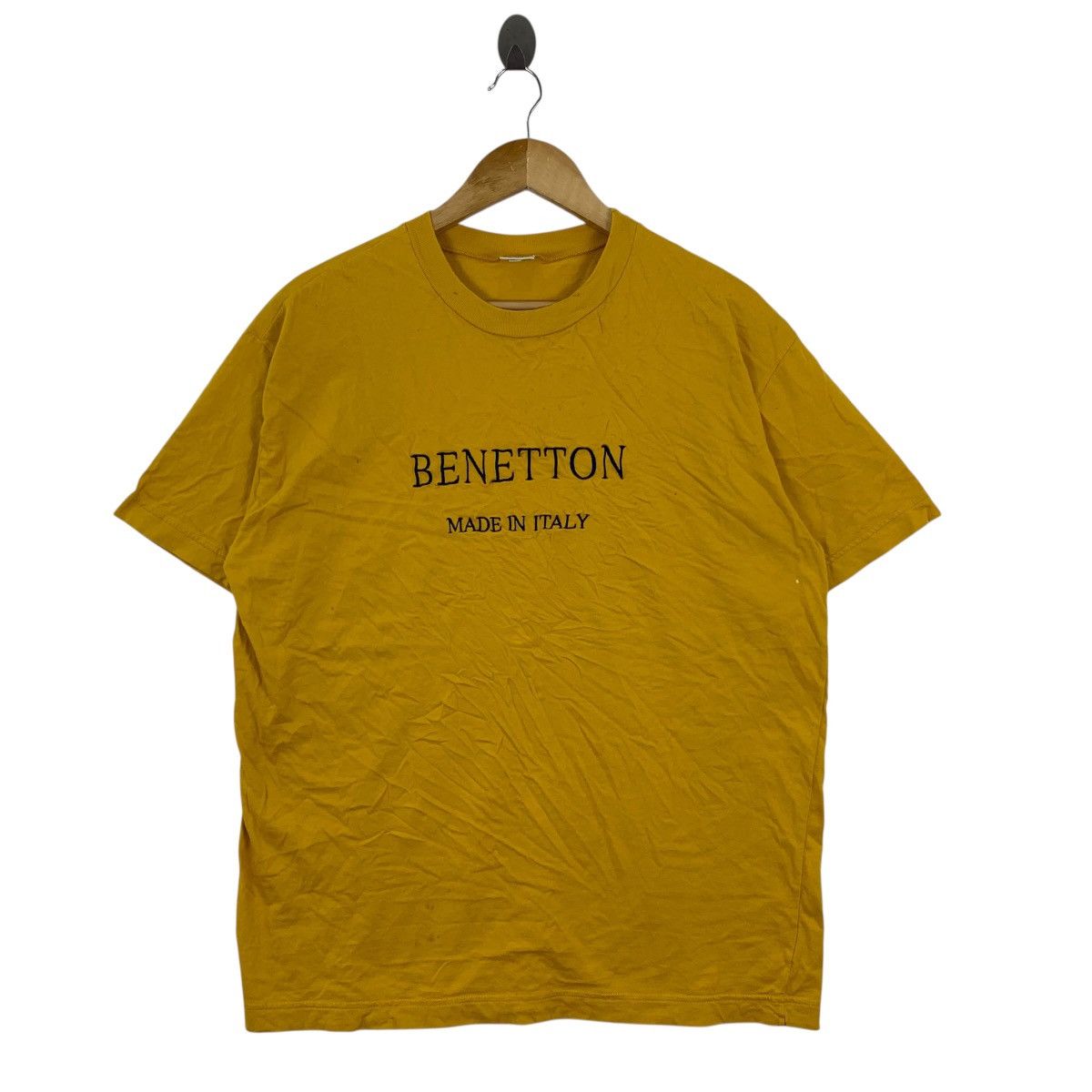Benetton Vintage 90s BENETTON ITALY Embroidered Logo Yellow Tshirt Size US XL / EU 56 / 4 - 1 Thumbnail