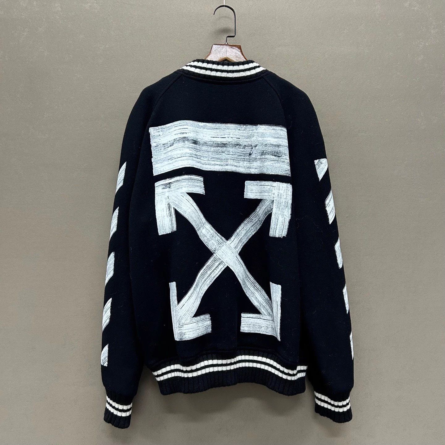 Off-White Off-White Big Back Logo Baseball Jacket 99 New L Size US L / EU 52-54 / 3 - 2 Thumbnail