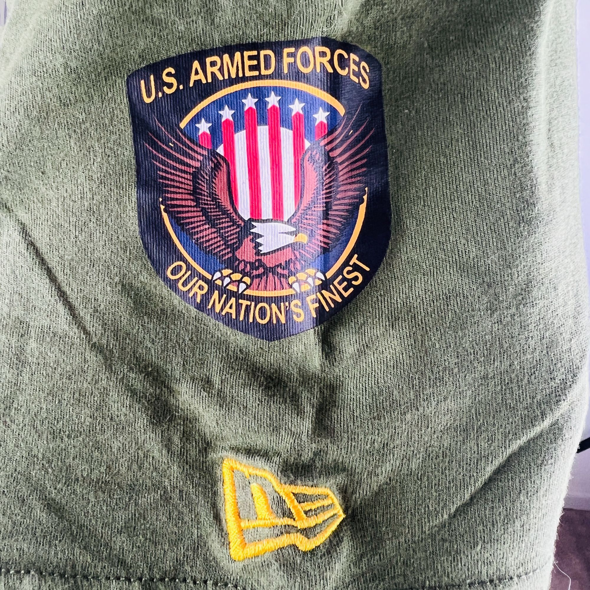 Other Milwaukee Brewers Armed Forces 2023 XL T-Shirt Shirt Size US XL / EU 56 / 4 - 3 Thumbnail