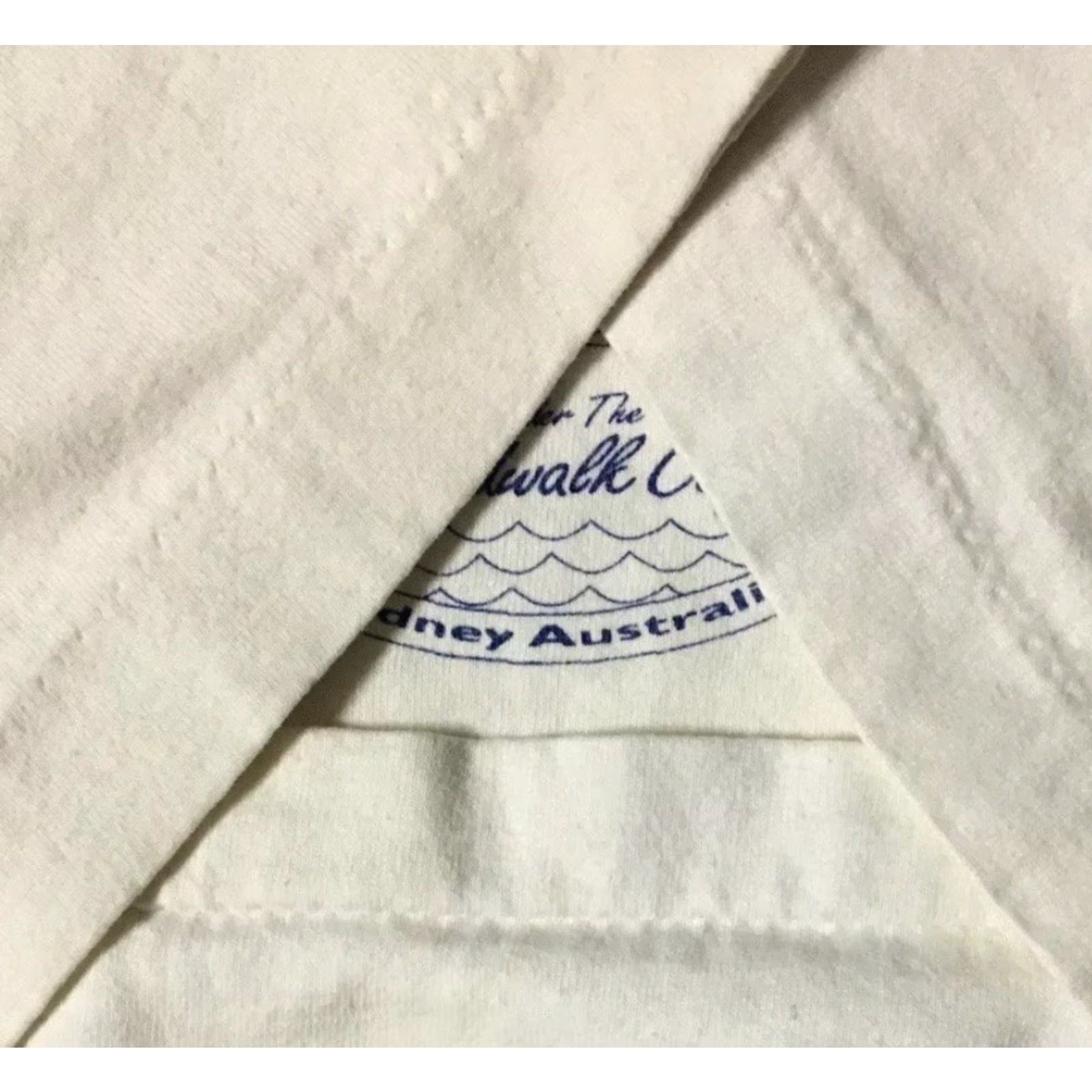 Vintage VINTAGE Single Stitch Shirt S White Palm Beach Boardriding 80s Grunge Surf Beach USA 1990s Kangaroo Boxy Mens) Size US S / EU 44-46 / 1 - 5 Thumbnail