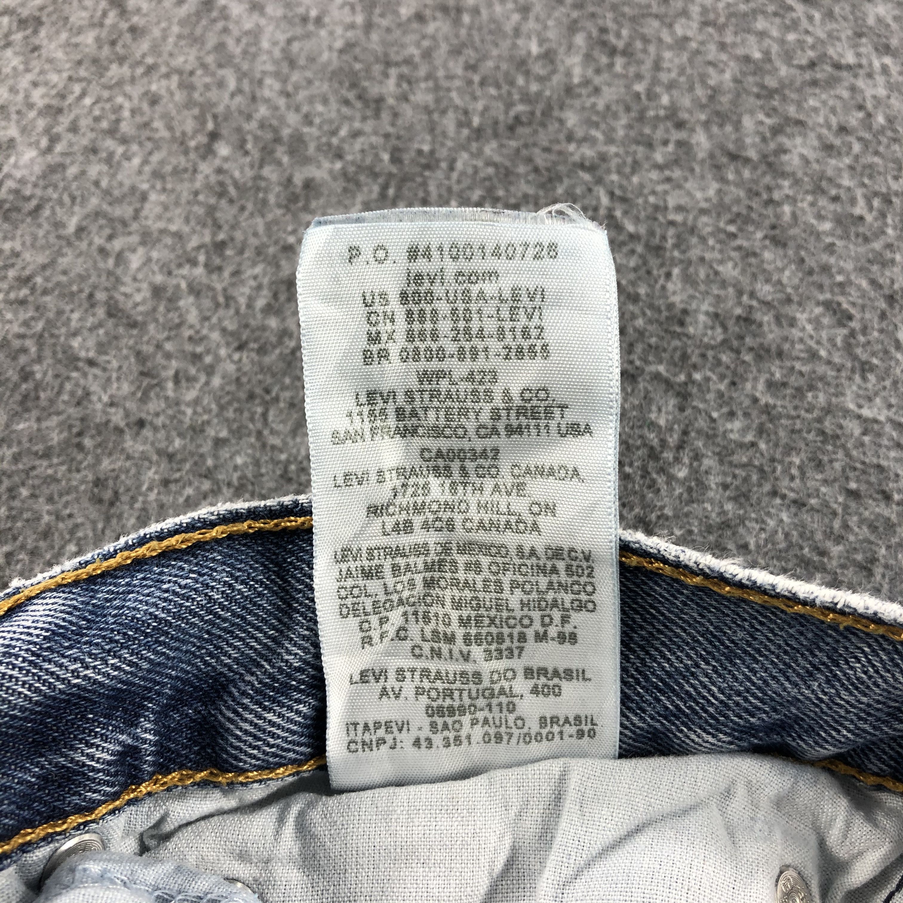Levi's × Vintage Vintage Levis Jeans Lot 560-JM820 Size US 36 / EU 52 - 12 Thumbnail