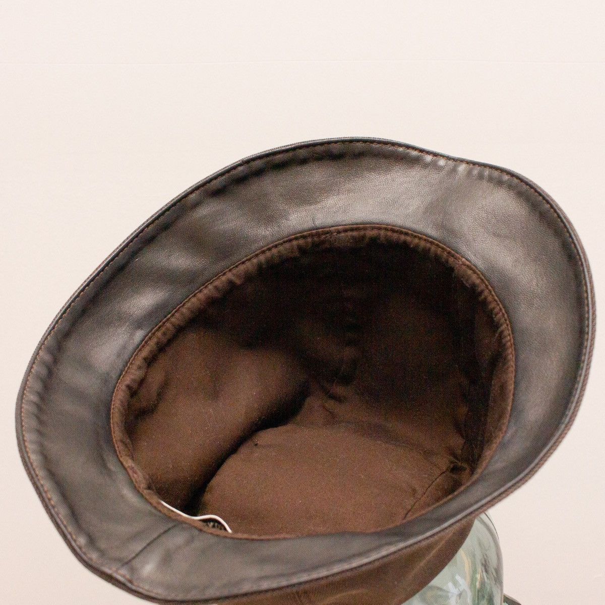 Prada 670$ Prada Natural Canvas Embroidered Logo Bucket Hat XL Size ONE SIZE - 7 Thumbnail