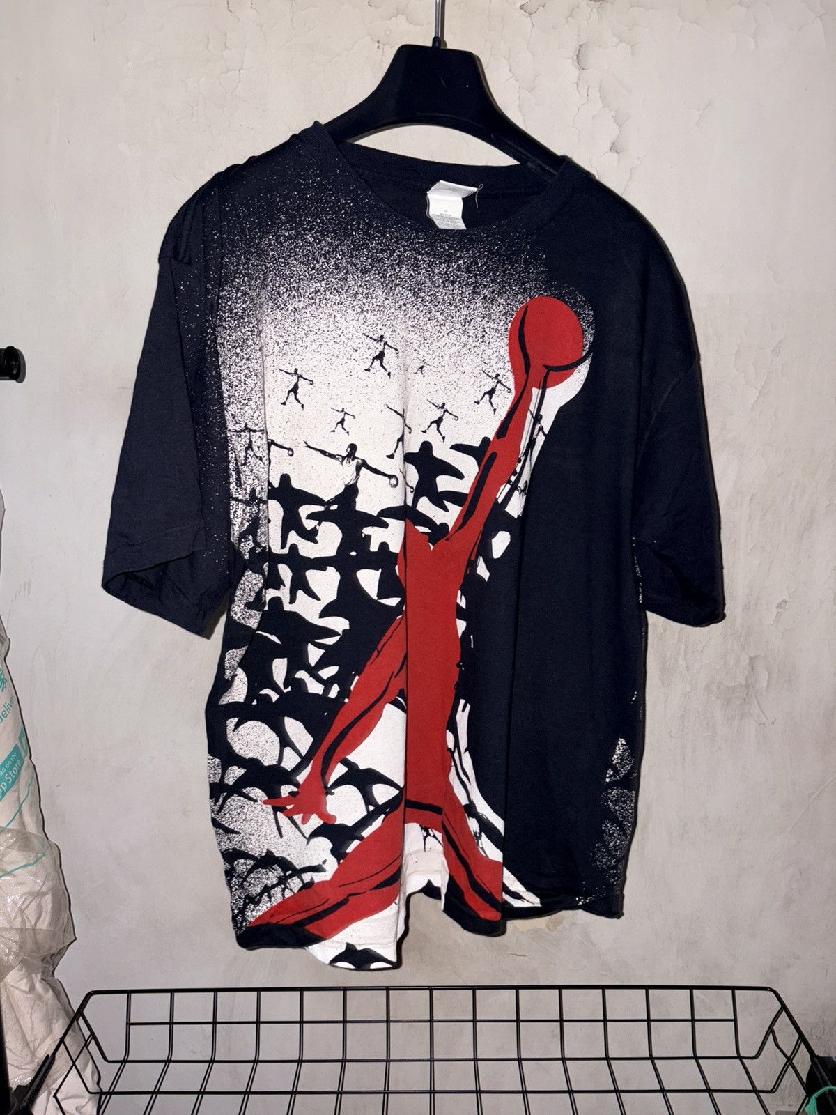 Nike Nike Air Jordan Vintage Tee Size US L / EU 52-54 / 3 - 1 Thumbnail
