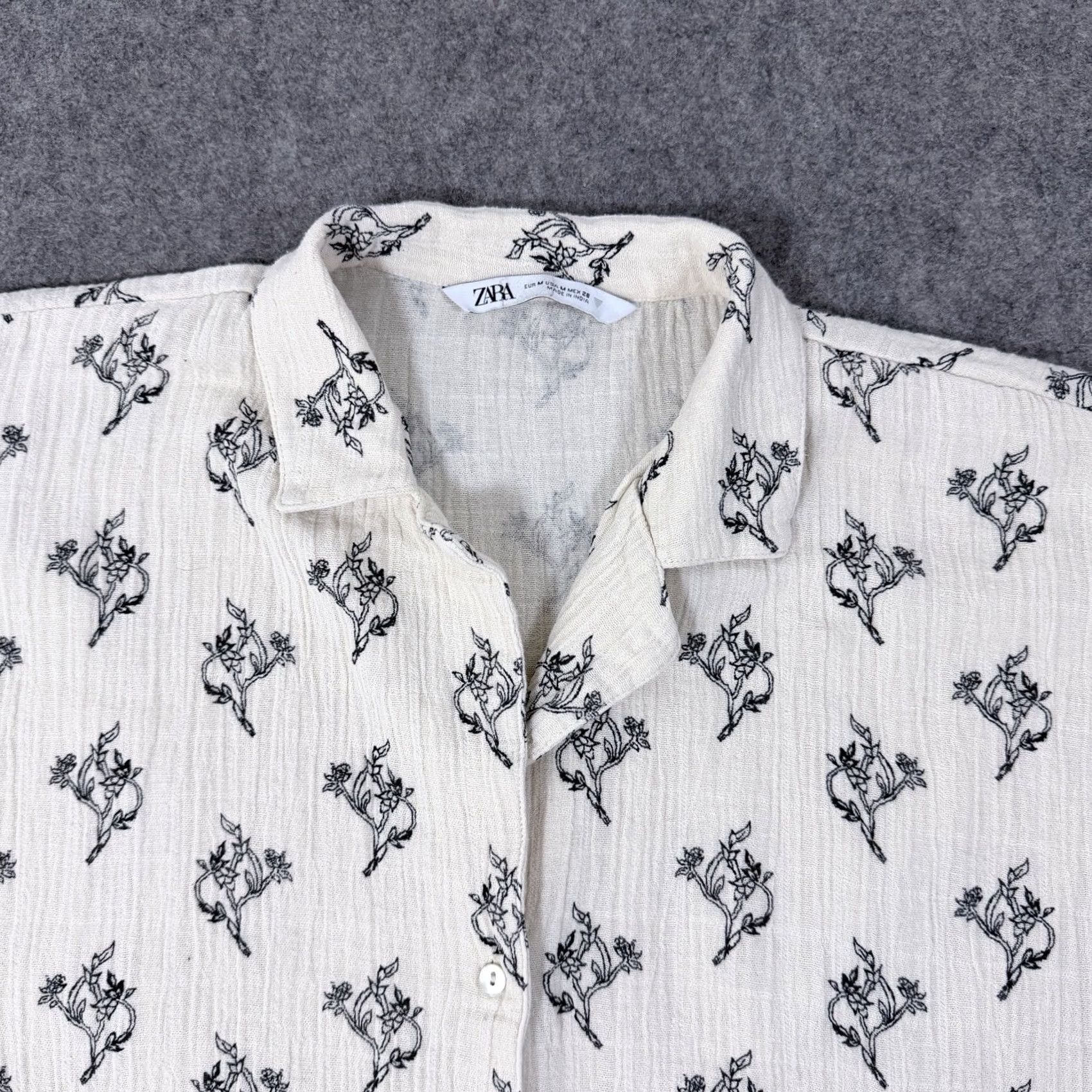 Zara Zara Blouse Shirt Casual Woven Gauze Floral Button-Up Ivory Women's Size M Size M / US 6-8 / IT 42-44 - 2 Thumbnail