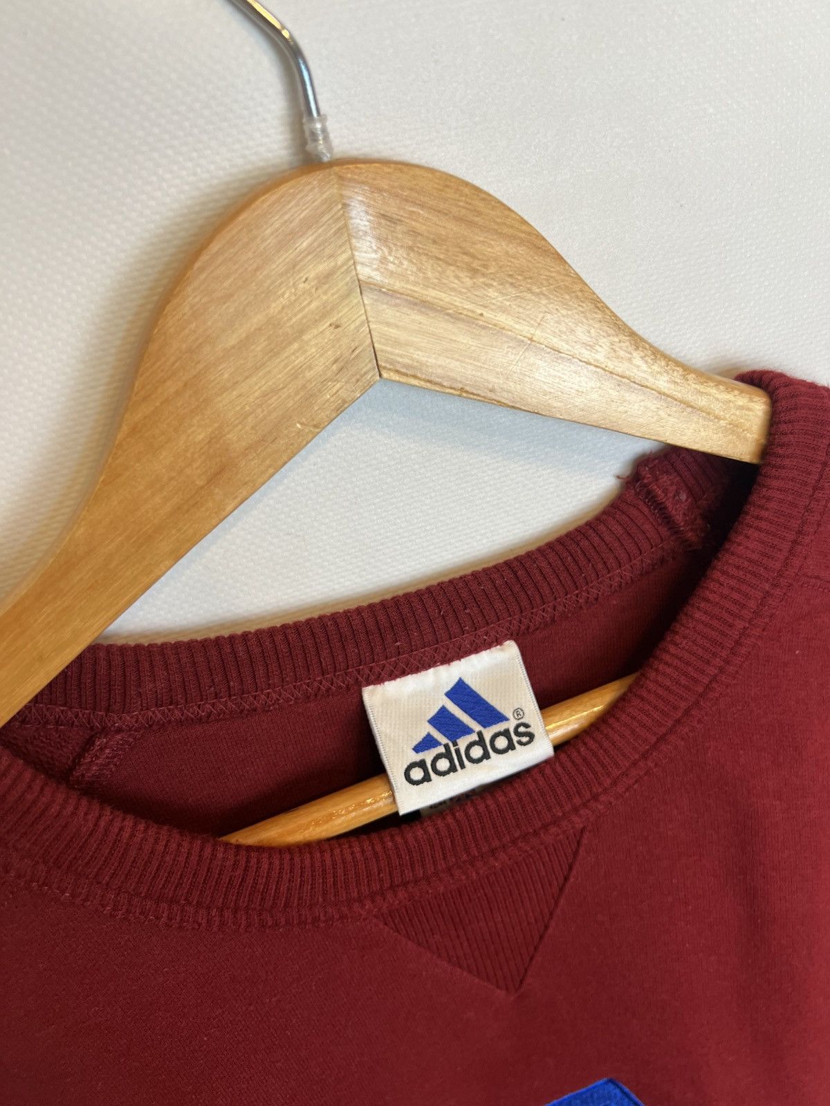 Adidas Vintage Adidas Big Logo Y2K Sweatshirt Size US L / EU 52-54 / 3 - 11 Thumbnail