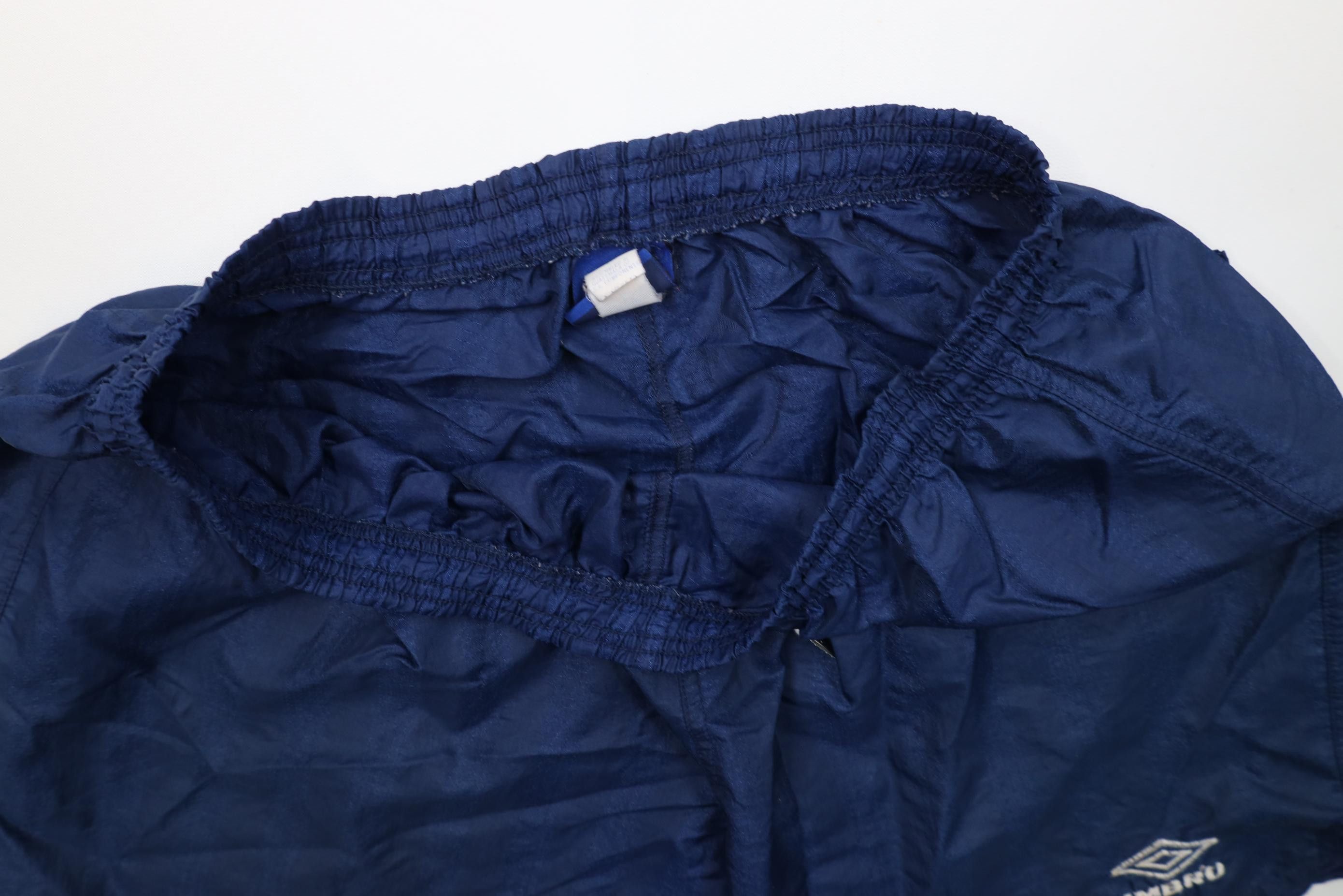 Umbro Vintage 90s Umbro Running Jogging Soccer Shorts Blue Nylon Size US 36 / EU 52 - 7 Thumbnail