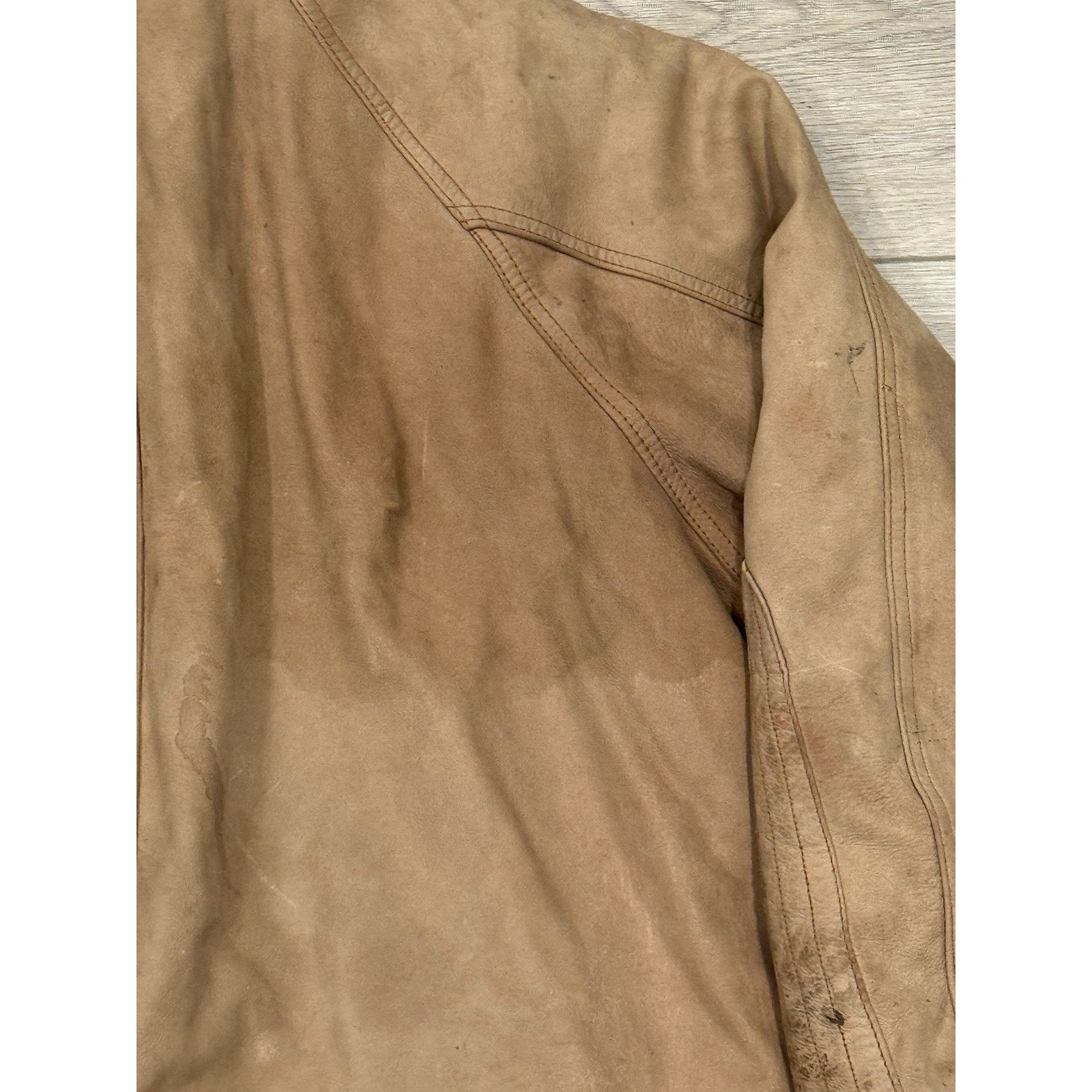 Marlboro Vintage Marlboro Adventure Jacket Leather Bomber Distressed Size US XL / EU 56 / 4 - 13 Thumbnail