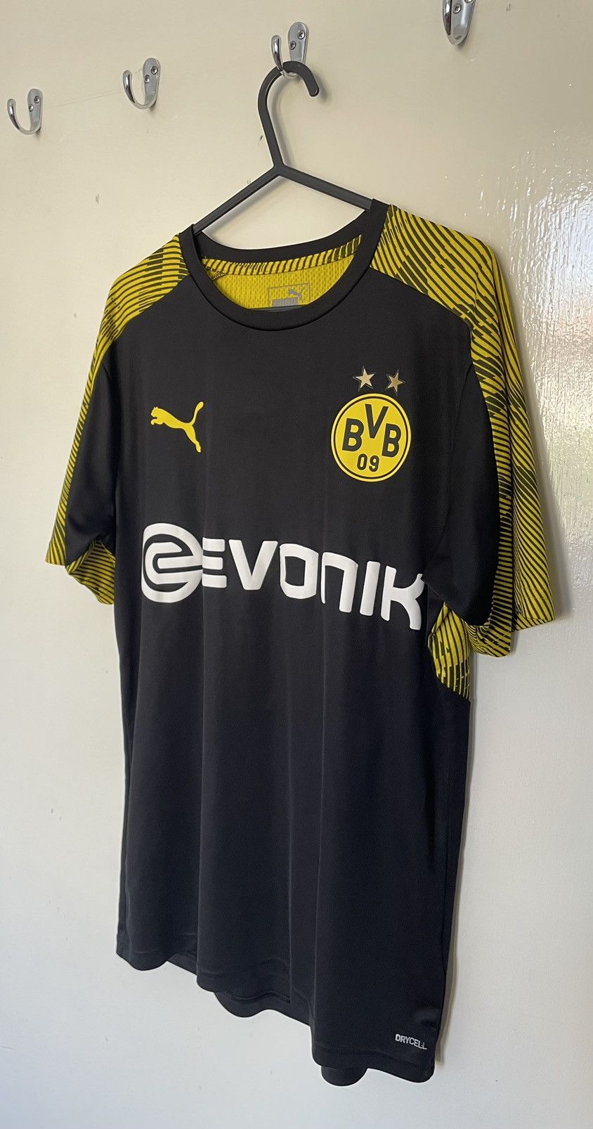 Puma Borussia Dortmund jersey Size US M / EU 48-50 / 2 - 3 Thumbnail