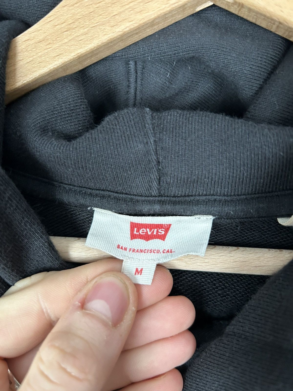 Levi's Vintage Levi’s Hoodie Sweatshirt Center Logo Streetwear Size US M / EU 48-50 / 2 - 4 Thumbnail