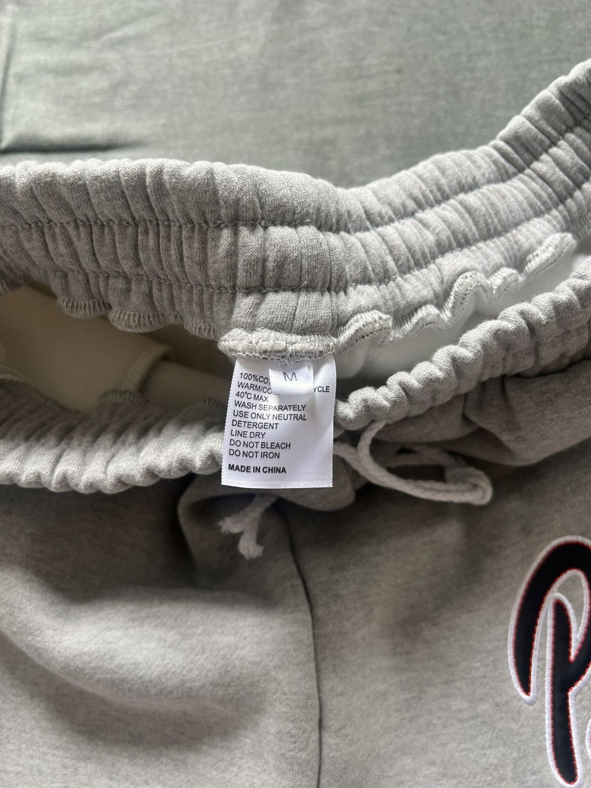 Greedy Unit Greedy Unit Plus One Grey Target Sweatpants Size Medium Size US 32 / EU 48 - 9 Thumbnail