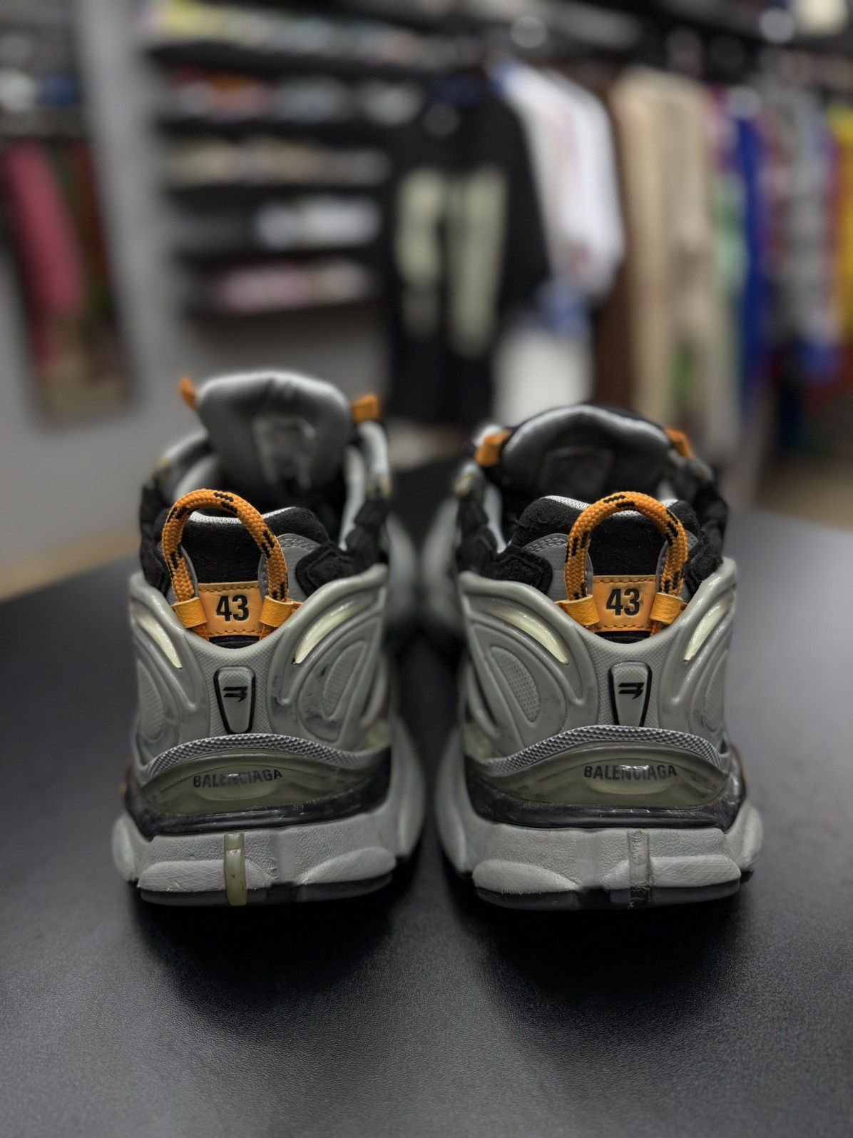 Balenciaga Balenciaga Runner Sneaker 'Worn-Out - style 43EU/10US Size US 10 / EU 43 - 11 Thumbnail