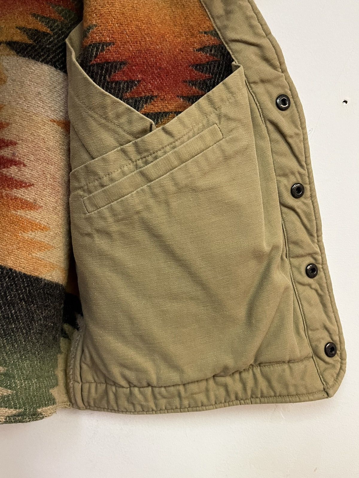 Ralph Lauren 80’s Ralph Lauren Aztec Wool Vest Size US L / EU 52-54 / 3 - 5 Thumbnail
