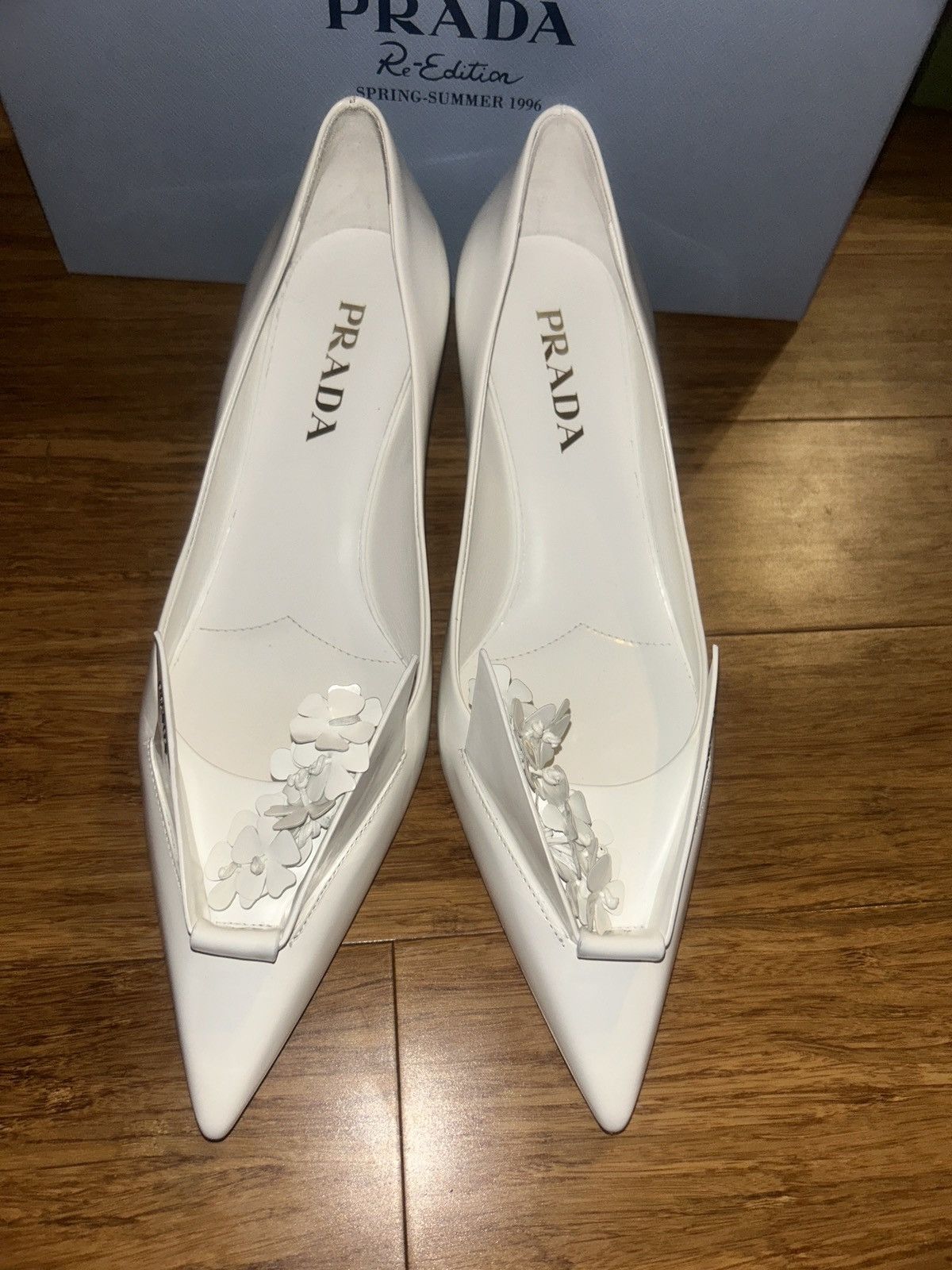 Prada PRADA Bunny Brushed Leather Kitten Heel Pumps Floral Size US 9 / IT 39 - 7 Thumbnail