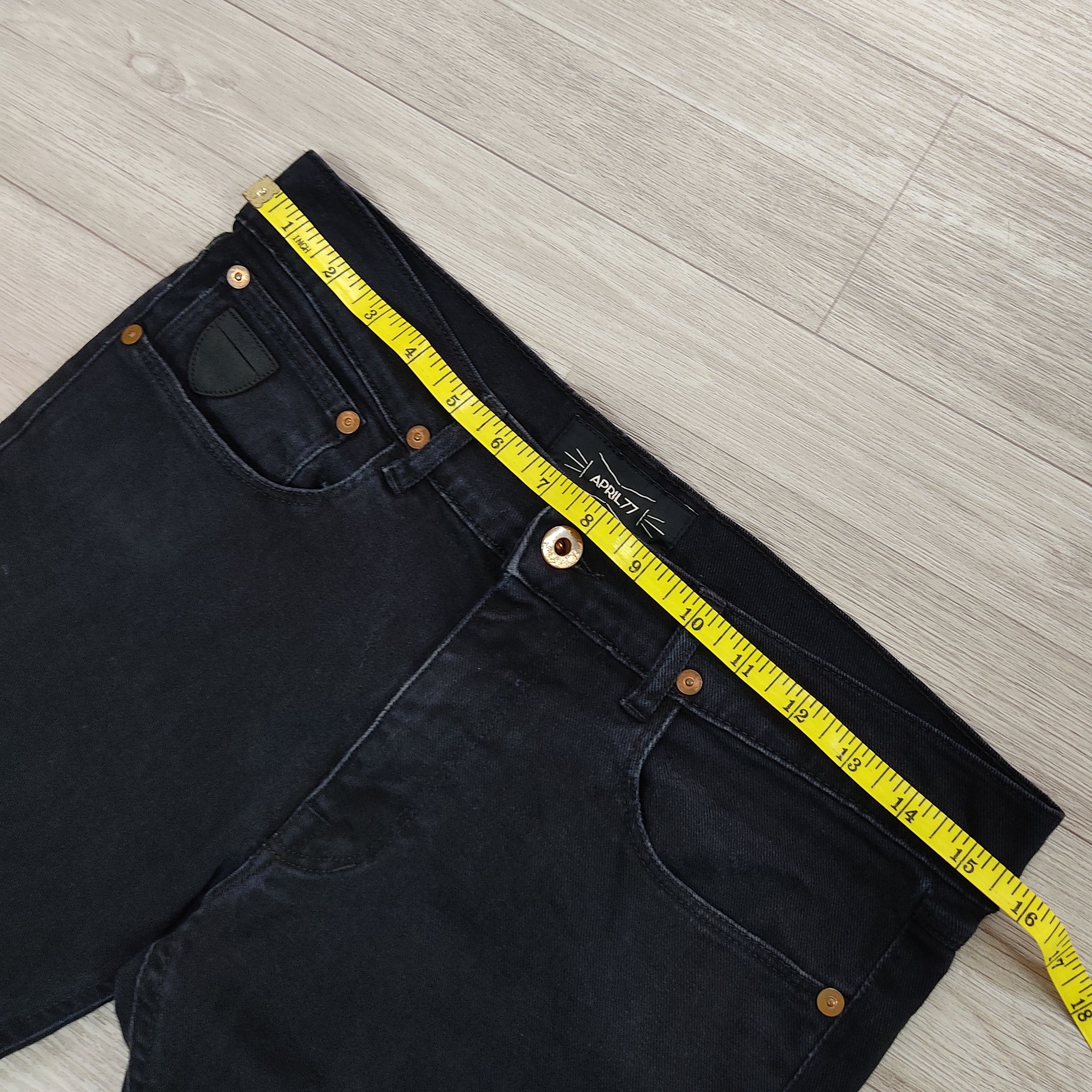 April 77 April 77 Joey Super Black 3 Quarter Denim Pants Size US 31 - 17 Thumbnail