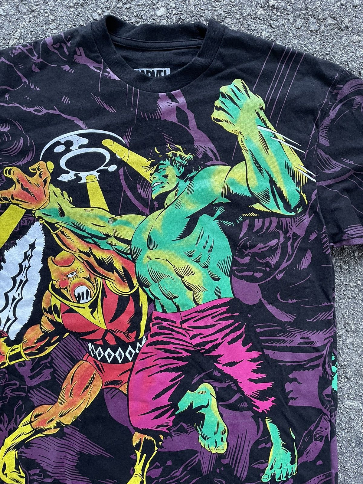 Marvel Comics Hulk AOP tee Size US M / EU 48-50 / 2 - 2 Thumbnail