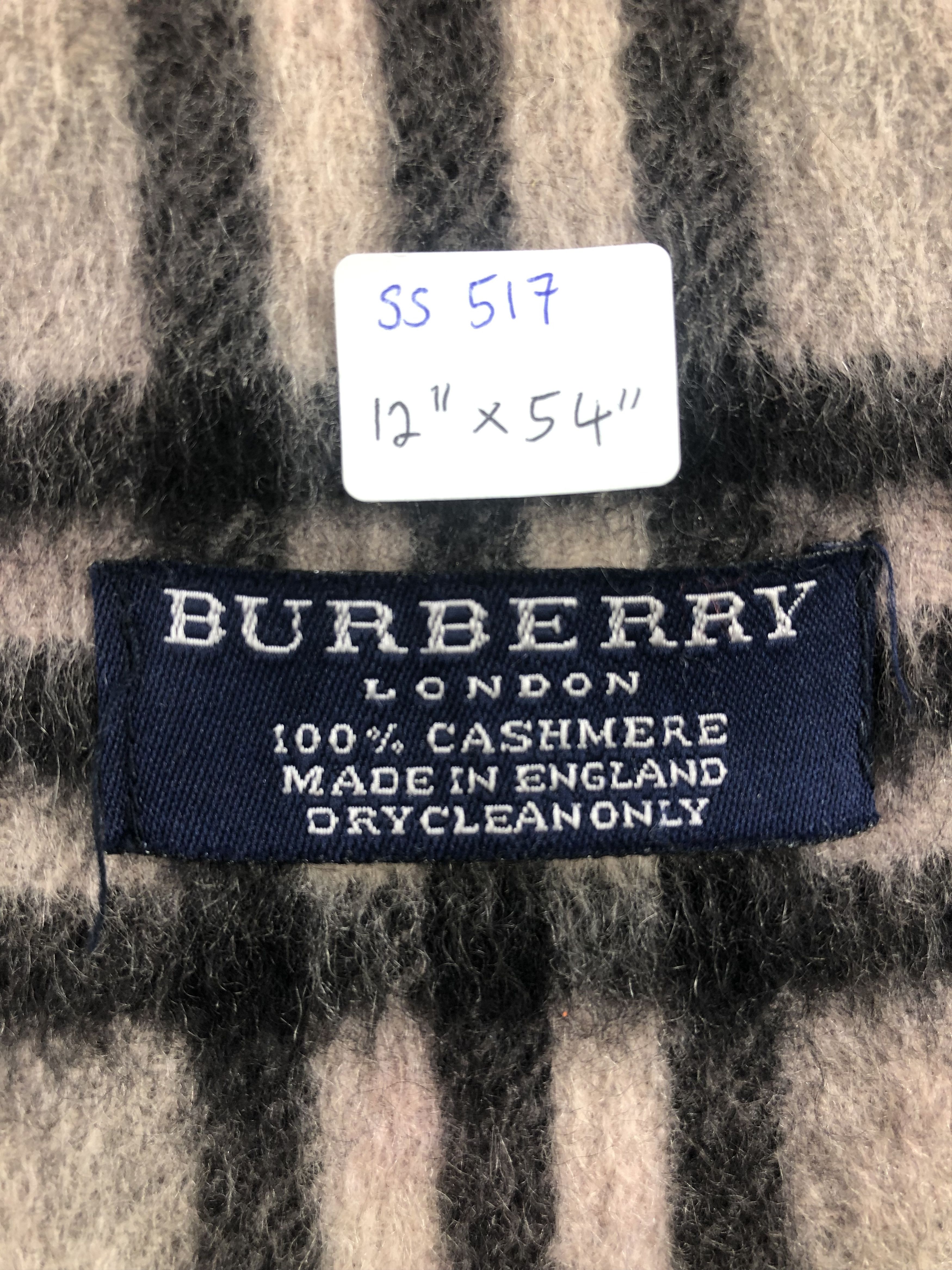 Burberry Burberry Nova Check Scarf / Muffler / Neckwear Size ONE SIZE - 4 Thumbnail