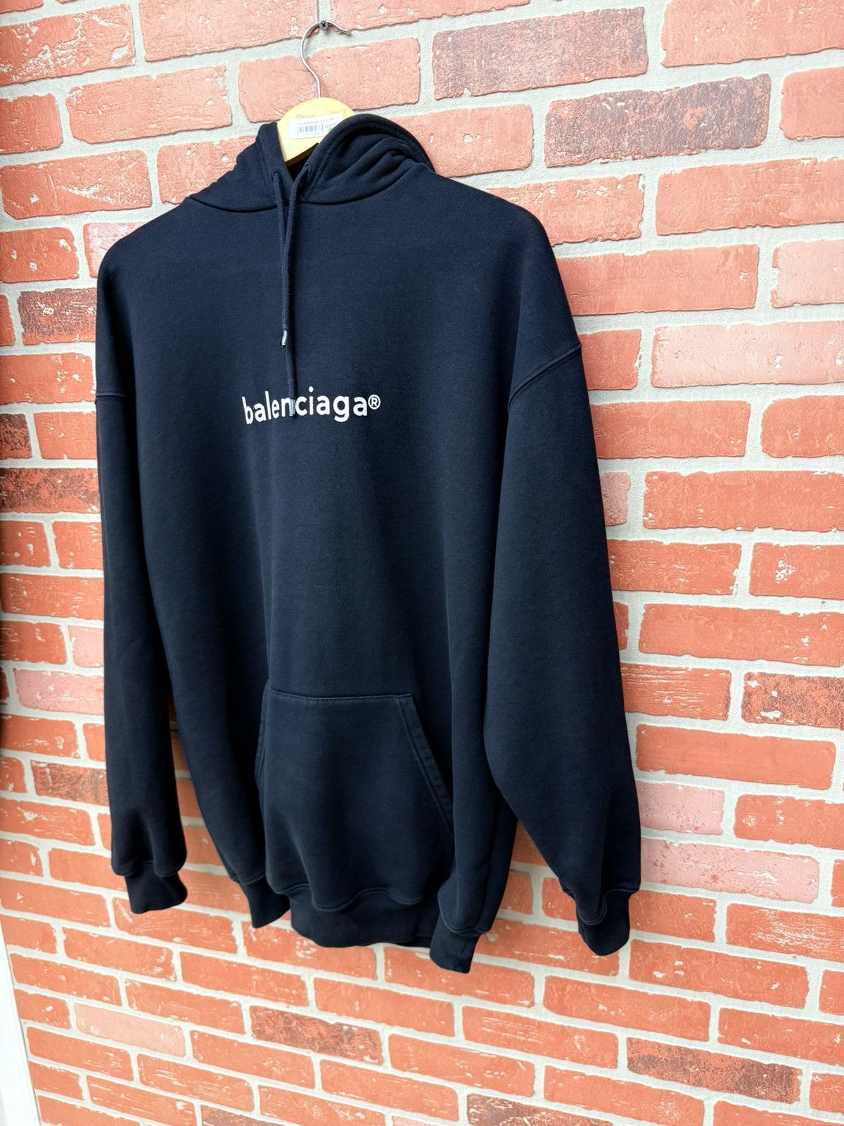 Balenciaga Men’s Balenciaga Black Copyright Hoodie size Large Size US L / EU 52-54 / 3 - 3 Thumbnail
