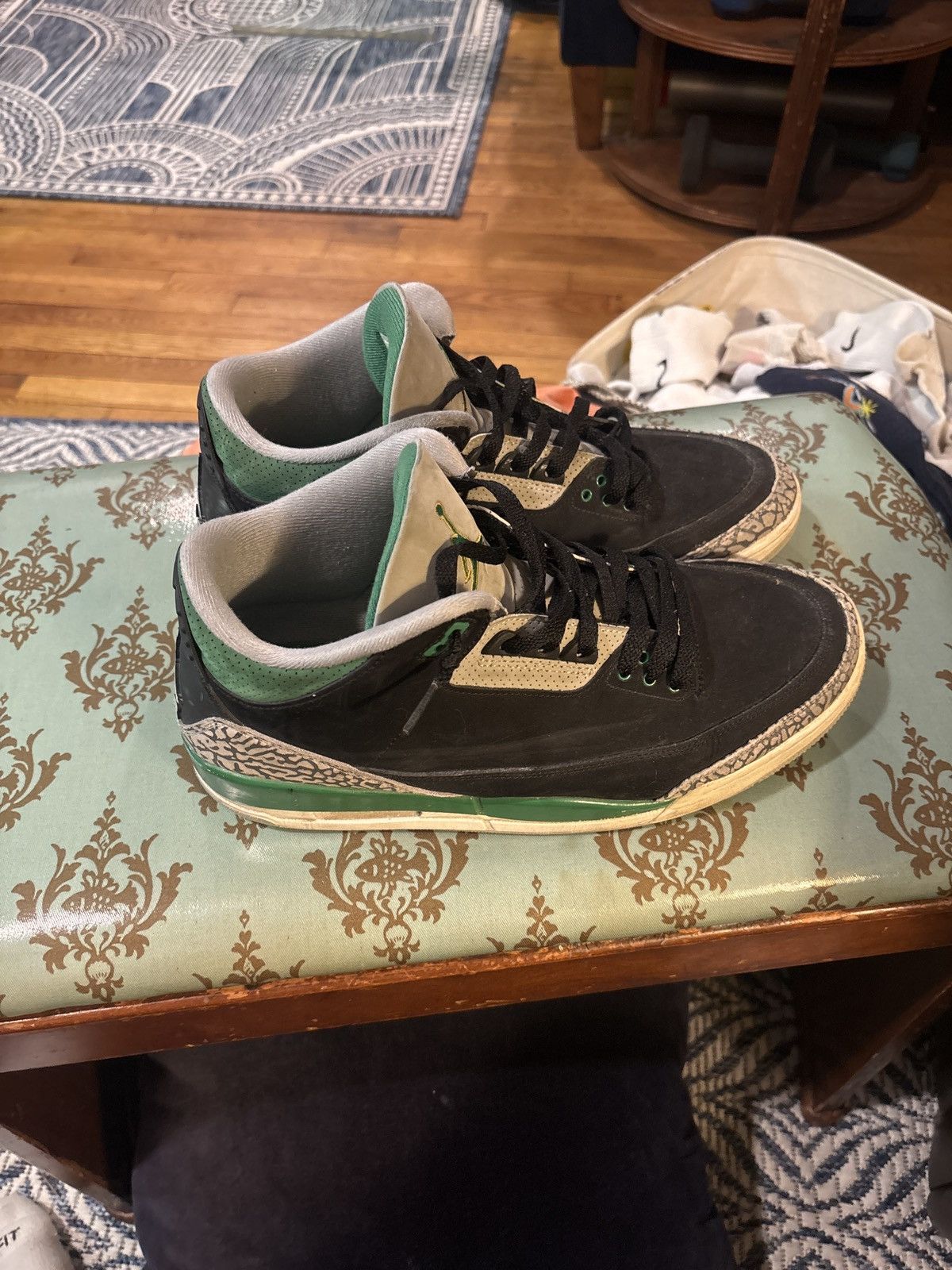 Jordan Brand Pine Green Jordan 3 Size US 11.5 / EU 44-45 - 4 Thumbnail