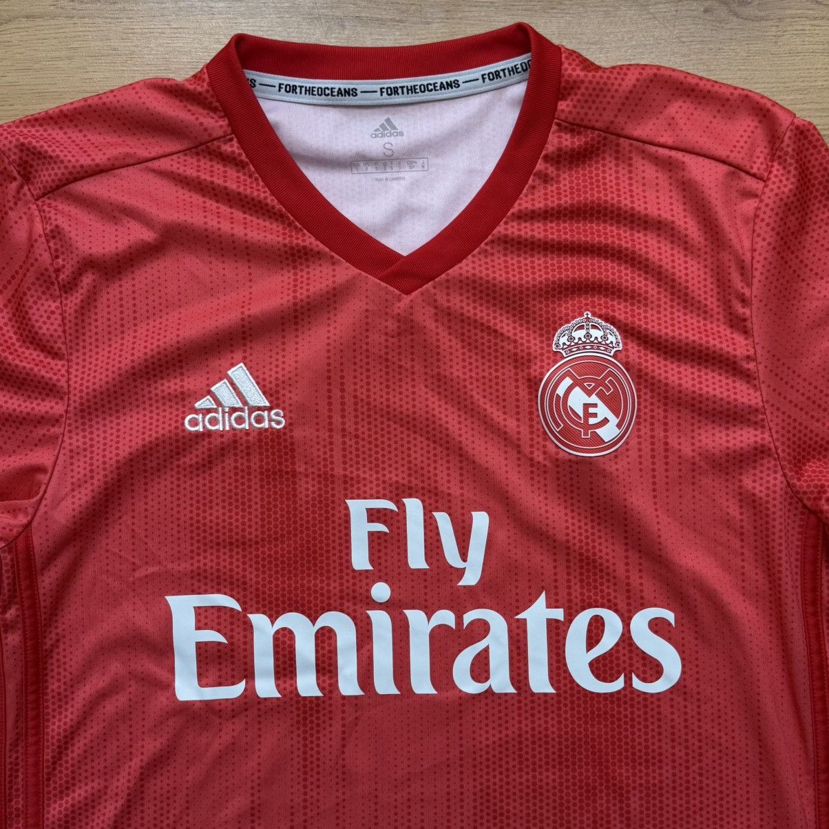 Adidas Adidas 2018 Real Madrid Third Jersey Size US S / EU 44-46 / 1 - 3 Thumbnail