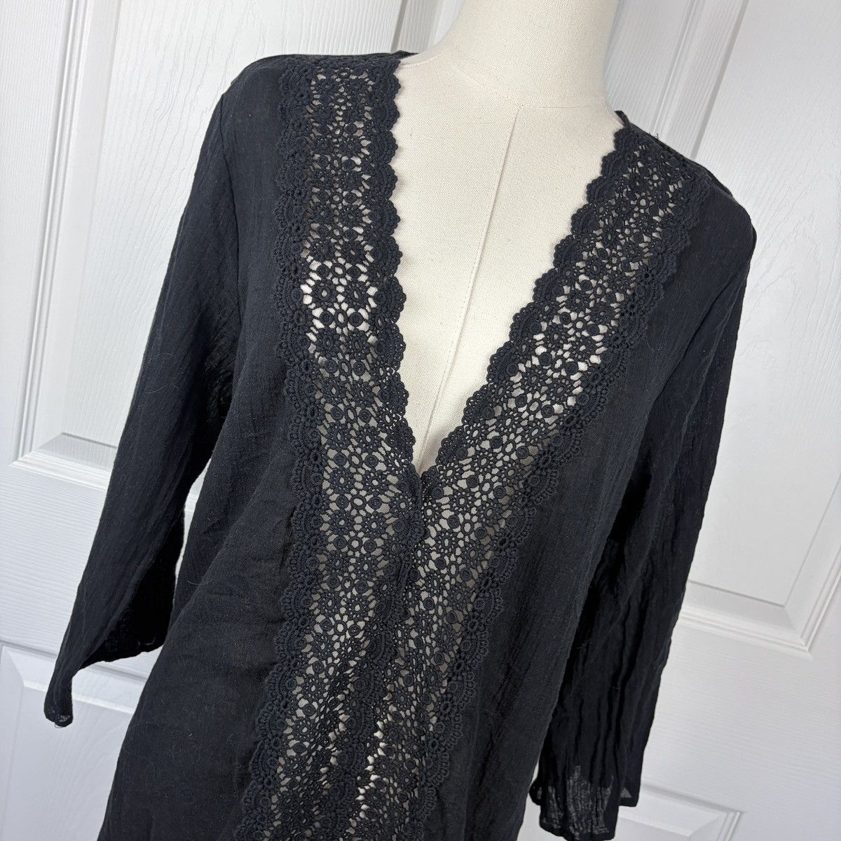 Other La Blanca black floral crochet coverup mini dress Size S / US 4 / IT 40 - 3 Thumbnail