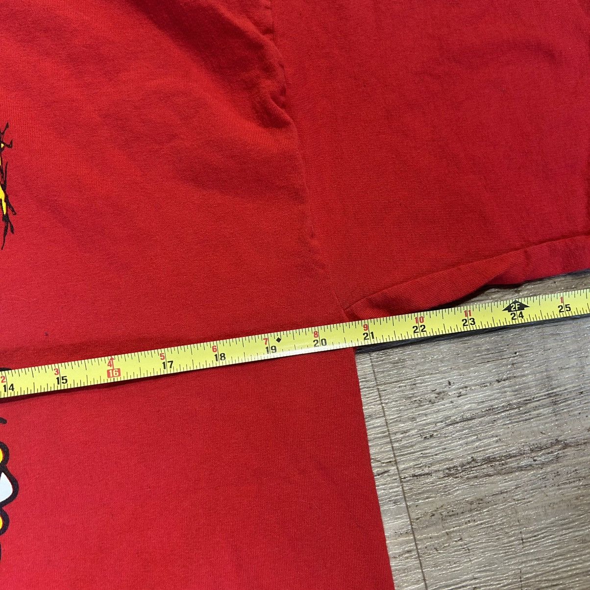 Vintage Vintage Bodies Lay Broken Hello Kitty Grind Core Band Tee Size US L / EU 52-54 / 3 - 5 Thumbnail