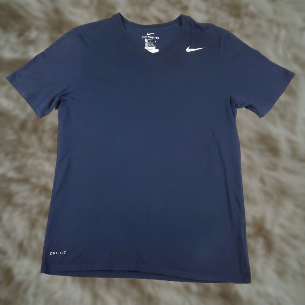 Nike Nike T Shirt Mens Size Medium Blue Swoosh Logo Casual Short Sleeve Adult Regular Cotton Blend T-Shirt Mens Clothing Size US M / EU 48-50 / 2 - 1 Thumbnail