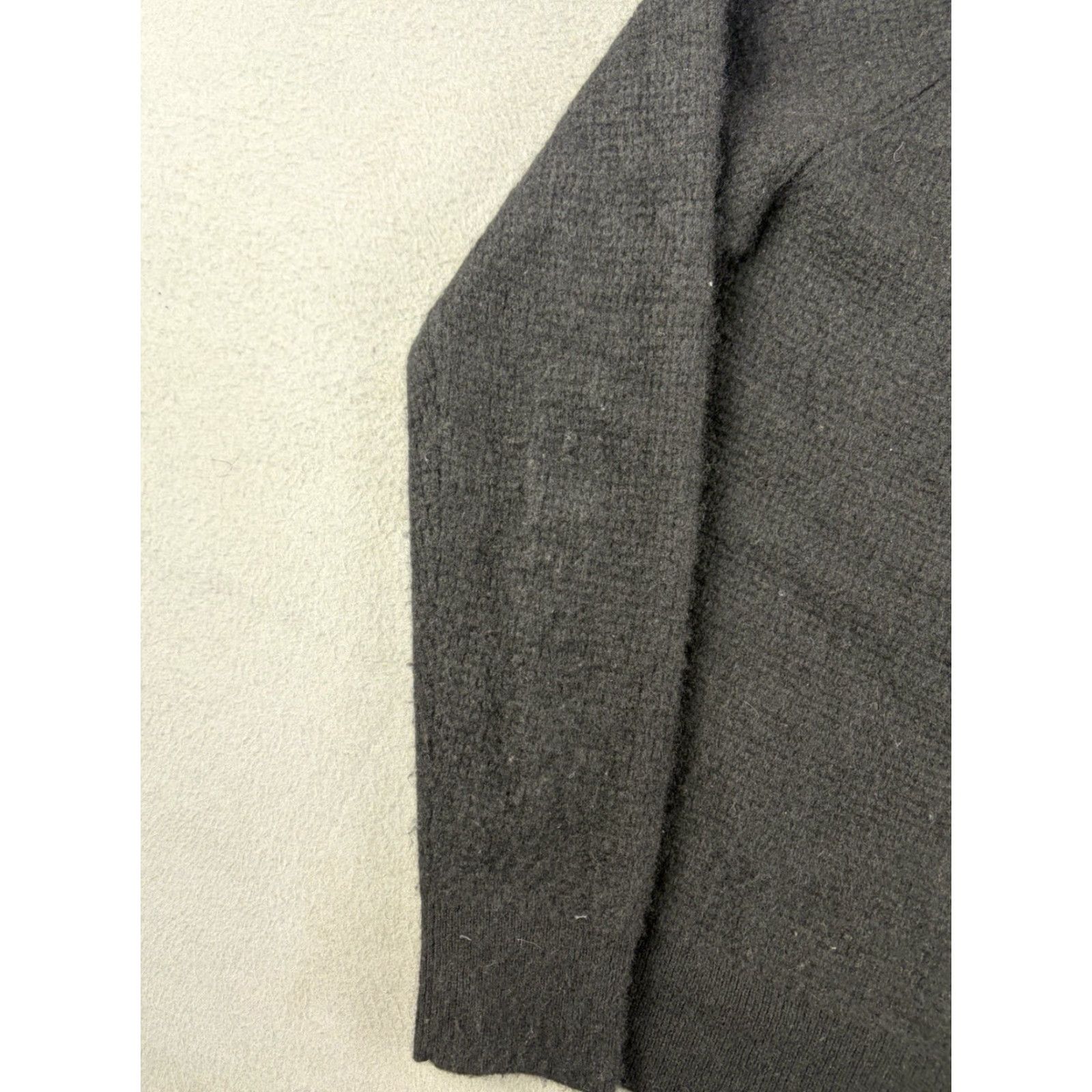 Quince Quince Sweater Women M Black Cashmere Knit Crew Neck Long Sleeve Pullover Shape: Solid Logo Vintage No Size M / US 6-8 / IT 42-44 - 4 Thumbnail