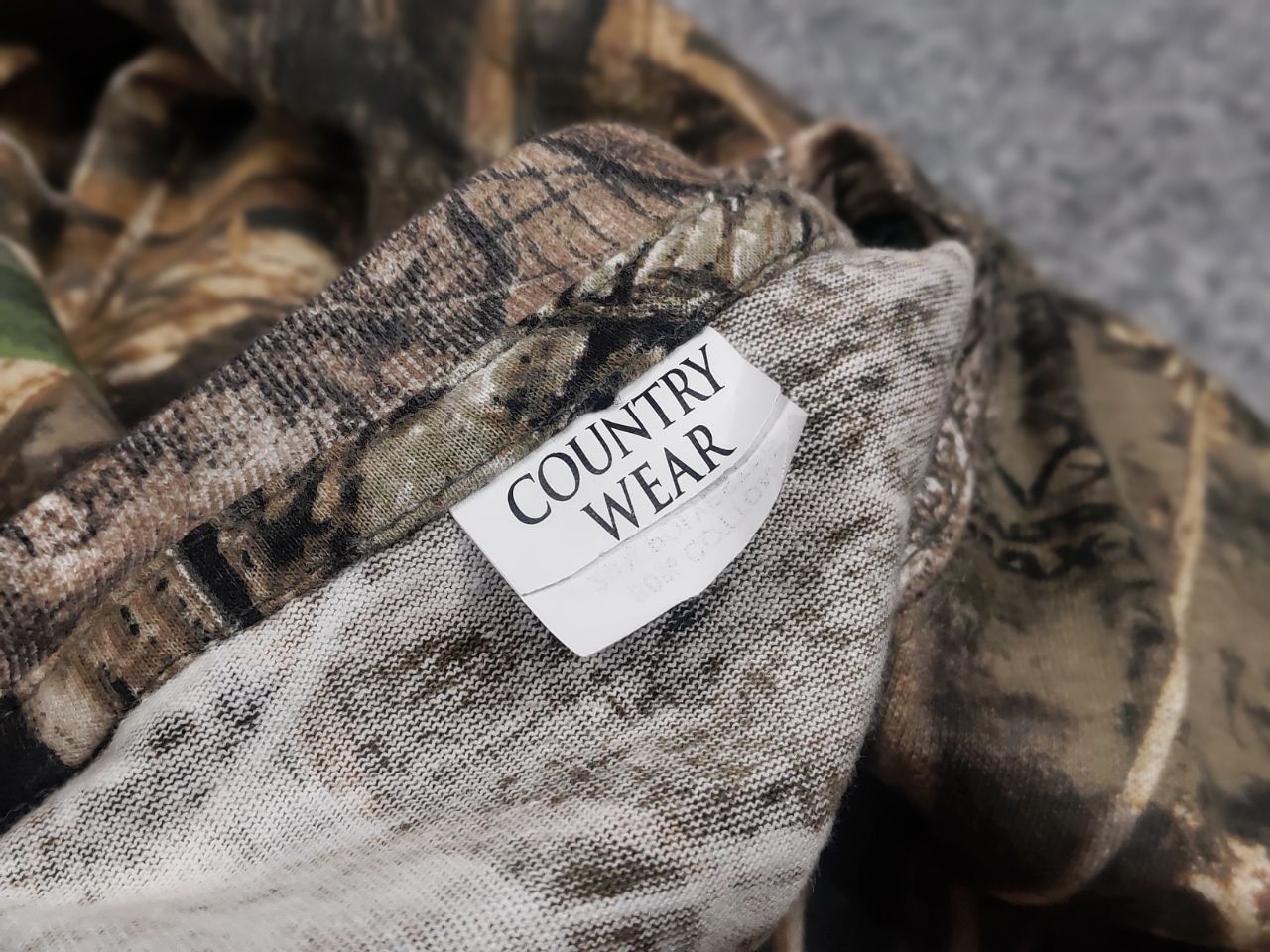 Realtree Vintage Y2K Style Realtree long sleeve shirt Camo Sweatshirt Size US XL / EU 56 / 4 - 11 Thumbnail
