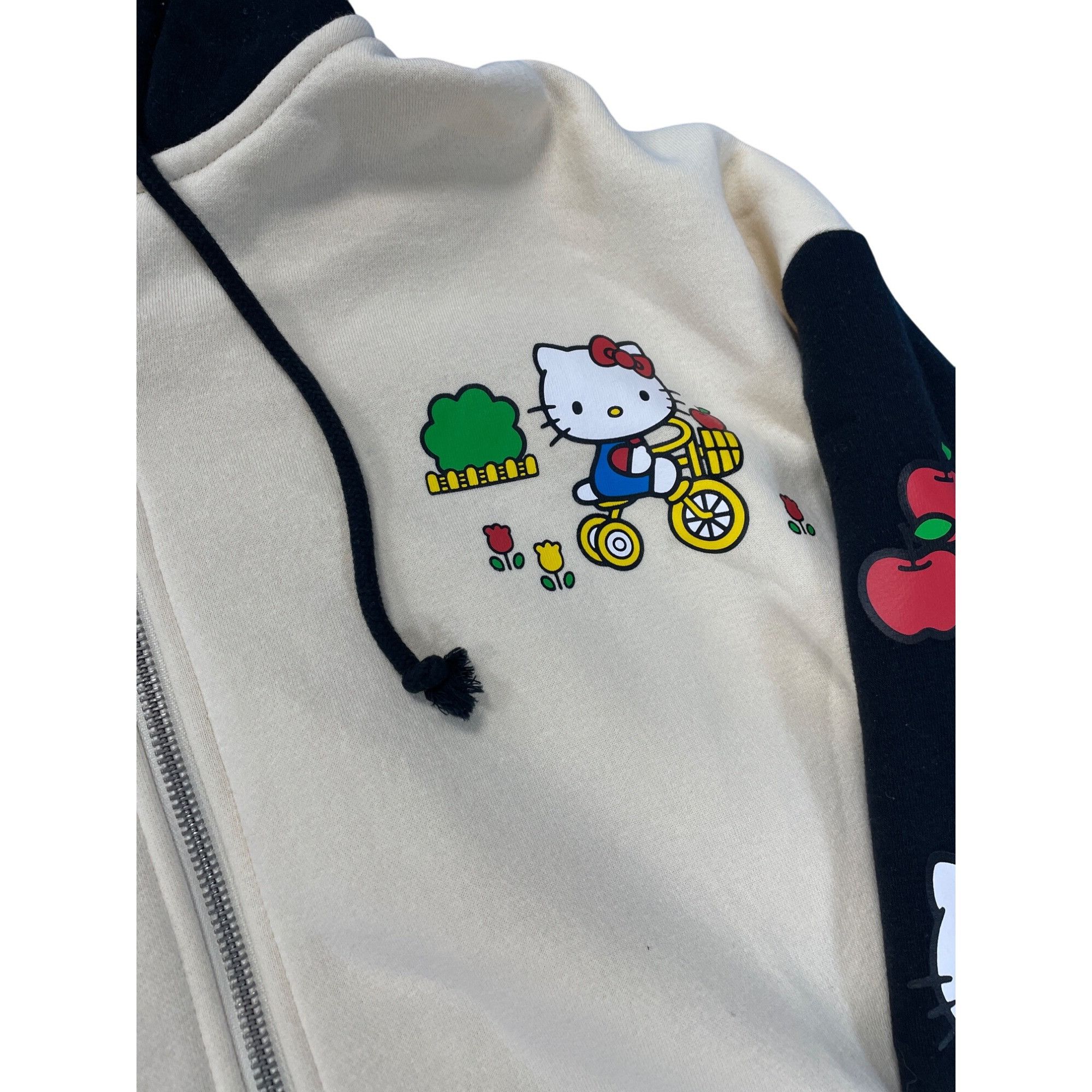 Other Hello Kitty By Sanrio BoxLunch Zip-Up beige black hoodie ssw Size M / US 6-8 / IT 42-44 - 4 Thumbnail
