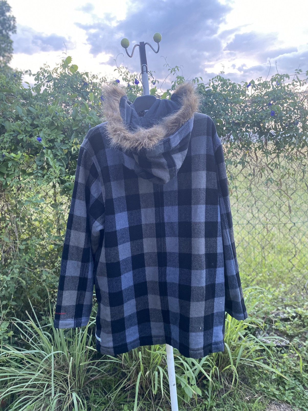 Japanese Brand T&C Surf Design Jacket with Hood Size US L / EU 52-54 / 3 - 2 Thumbnail