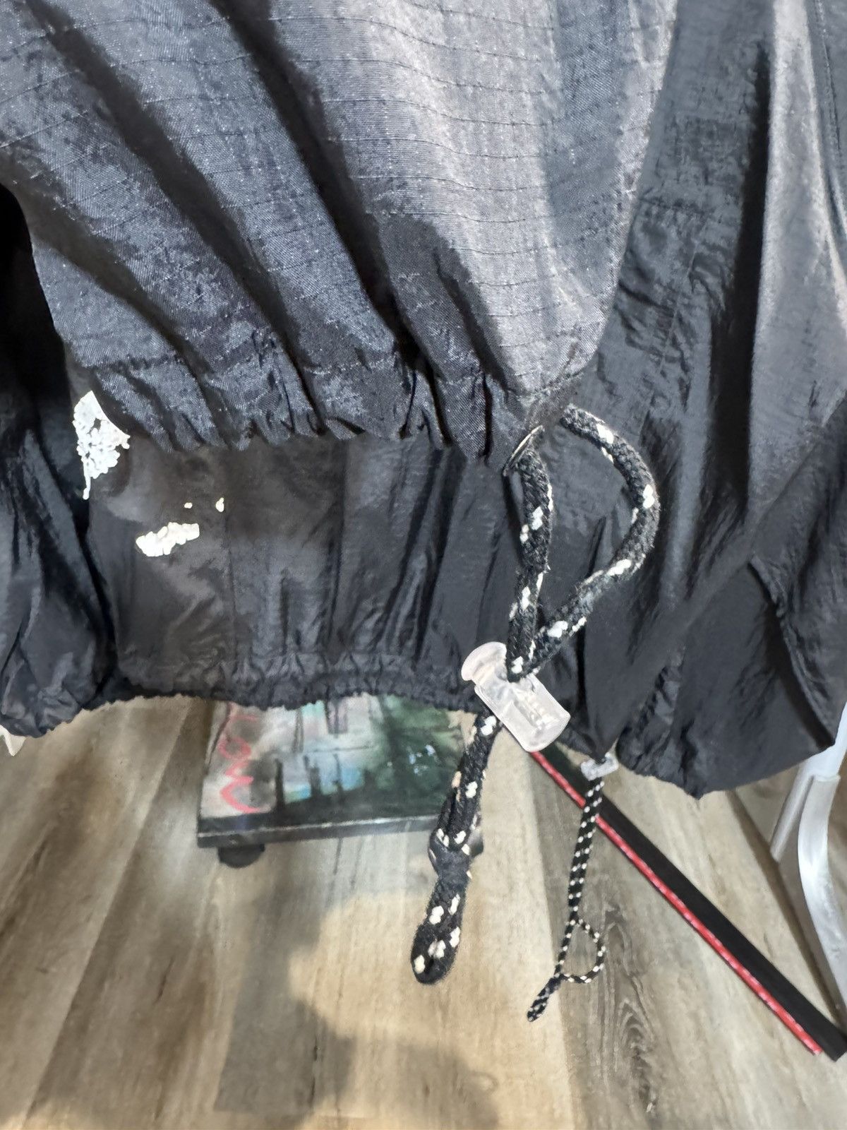 Off-White OFF-WHITE ©️2015 Aronak 1/4 zip Distressed original owner M Size US M / EU 48-50 / 2 - 10 Thumbnail