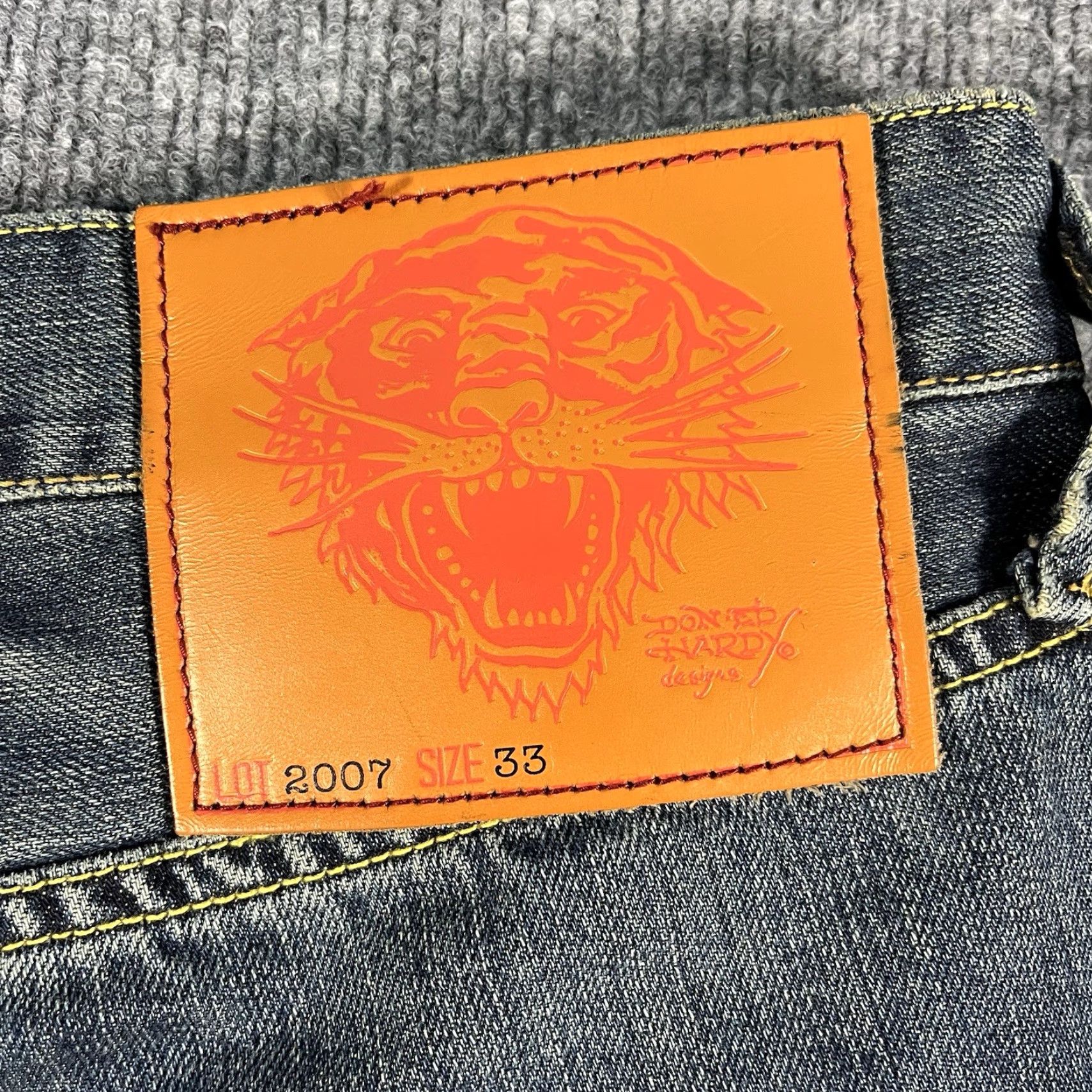 Ed Hardy VINTAGE Ed Hardy Denim Shorts 33 Blue Wide Leg Relaxed Grunge Mens Size US 33 - 3 Thumbnail