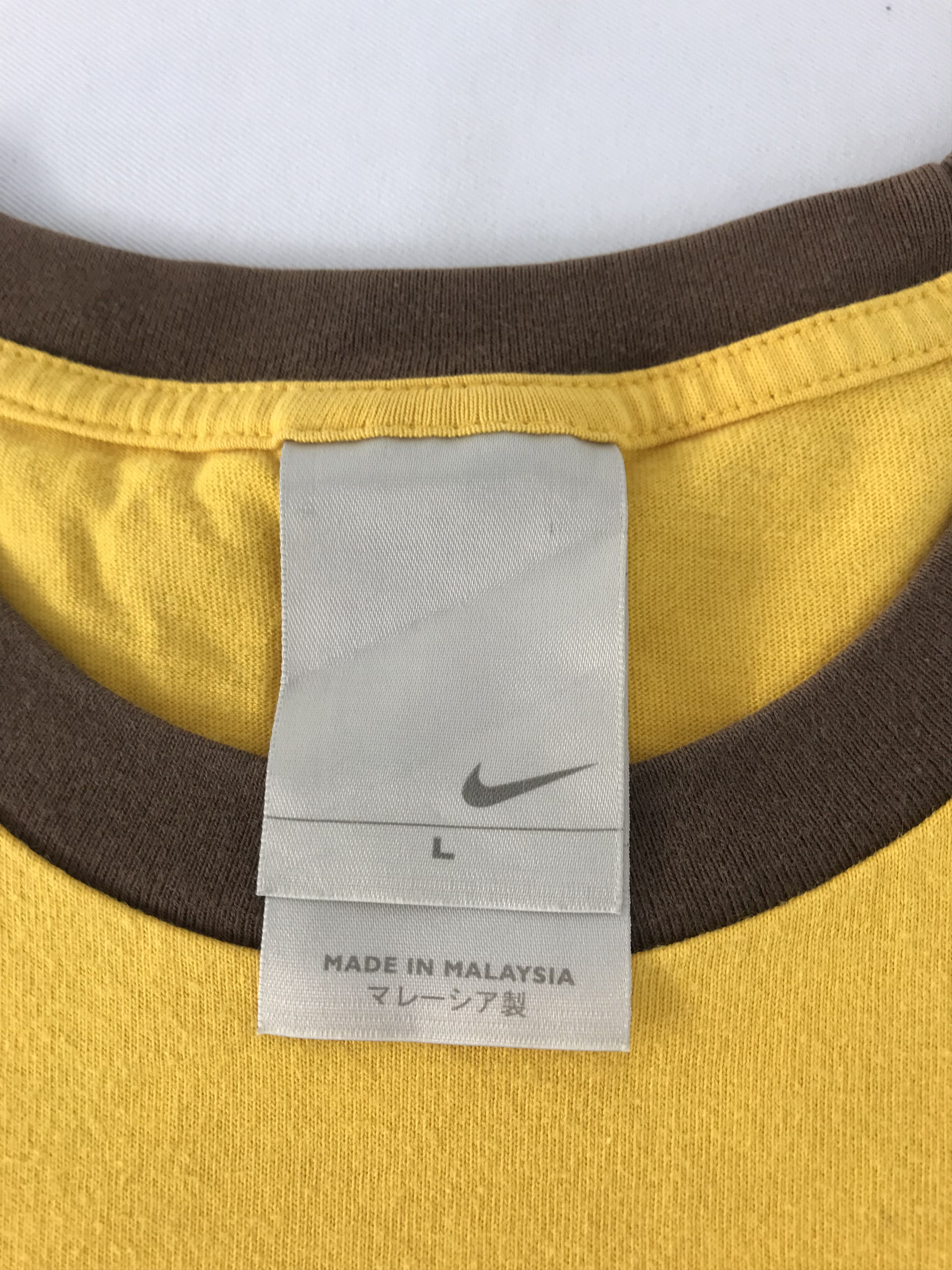 Nike Nike Athletics Division 1 Crewneck Swoosh Logo Tee T-shirt Size US M / EU 48-50 / 2 - 5 Thumbnail