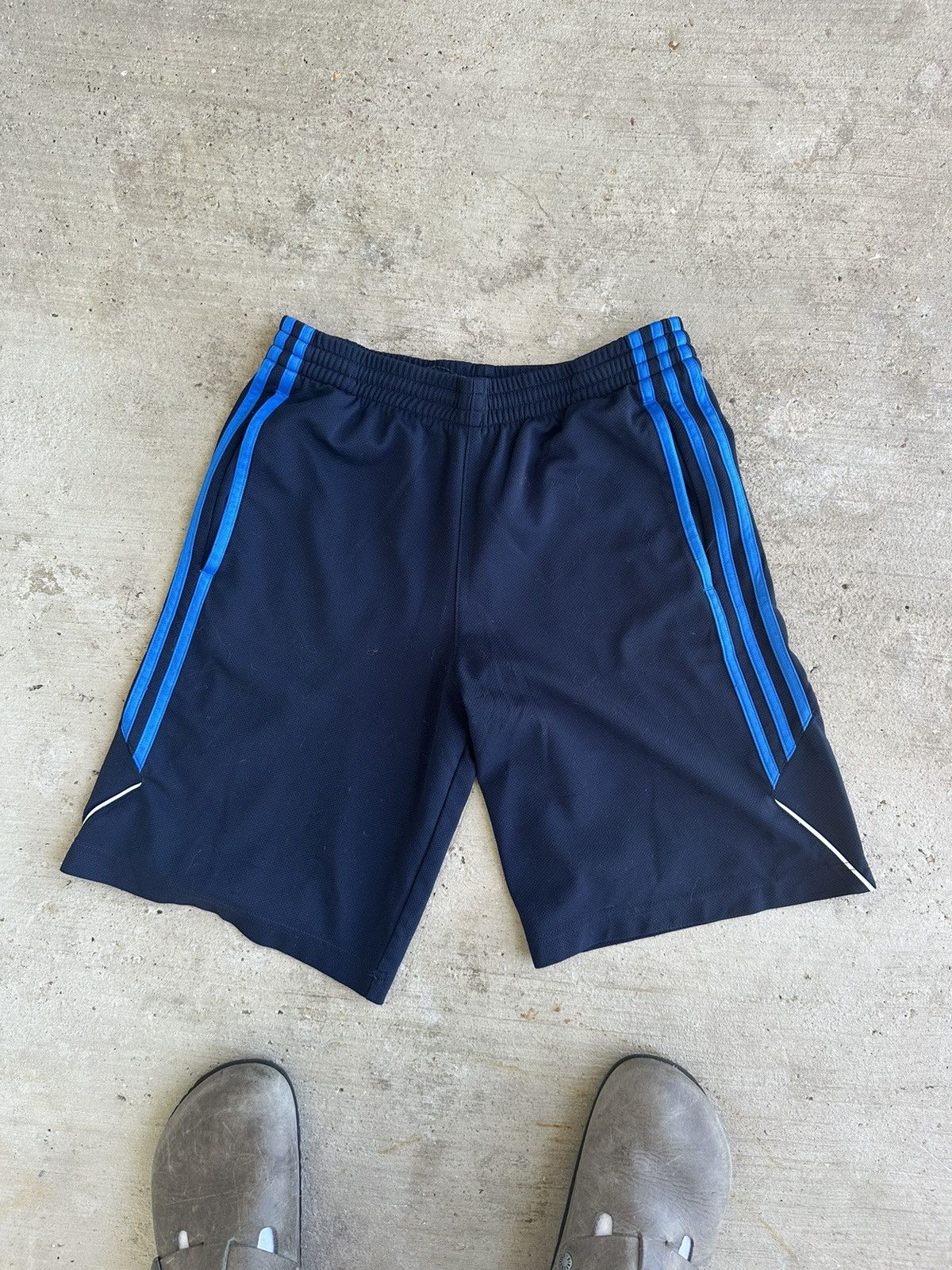 Adidas × Vintage Adidas 3 Stripe Running Shorts Size US 30 / EU 46 - 1 Thumbnail