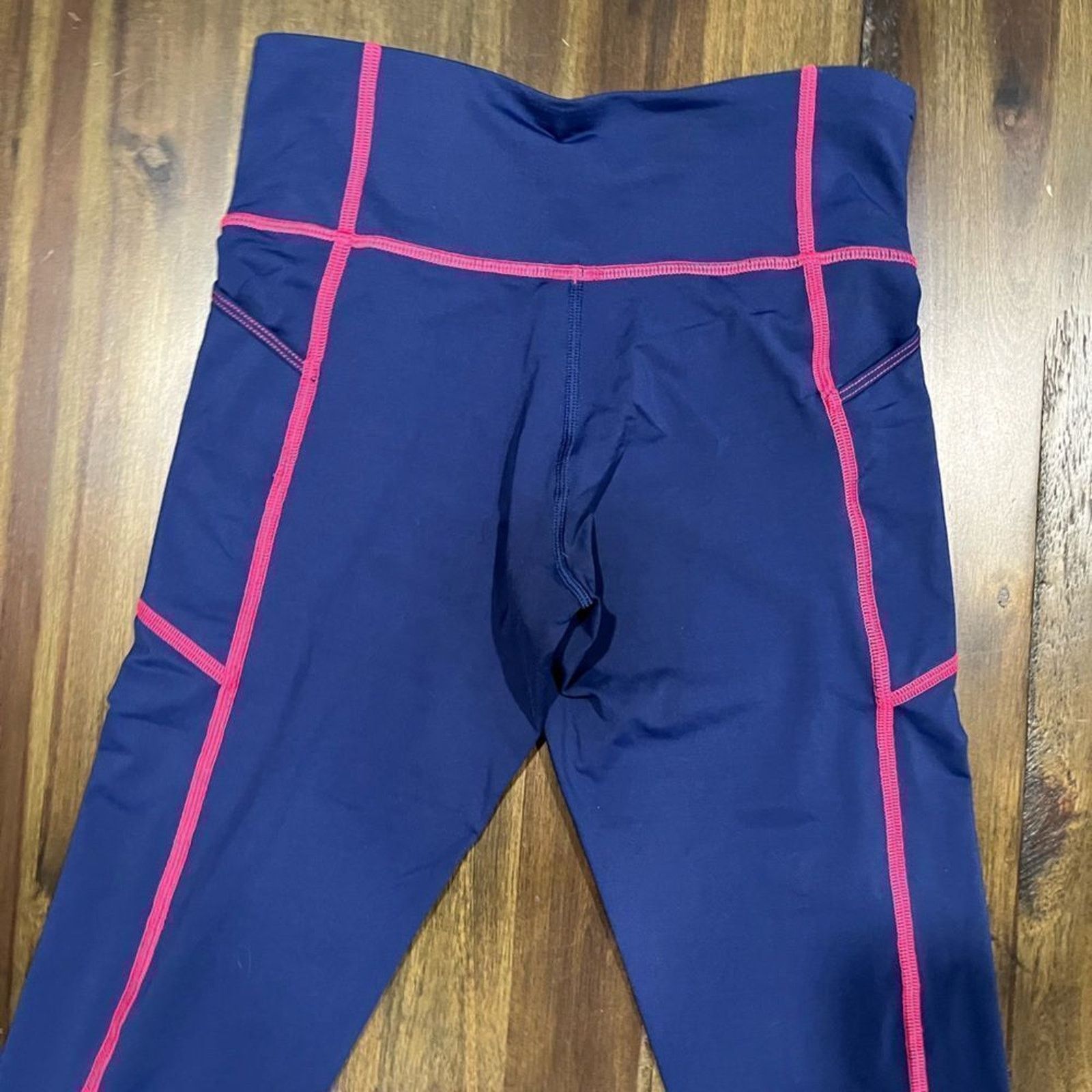 Vineyard Vines Vineyard Vines Performance Cropped Leggings Women's Size XS Size 24" / US 00 / IT 34 - 8 Thumbnail